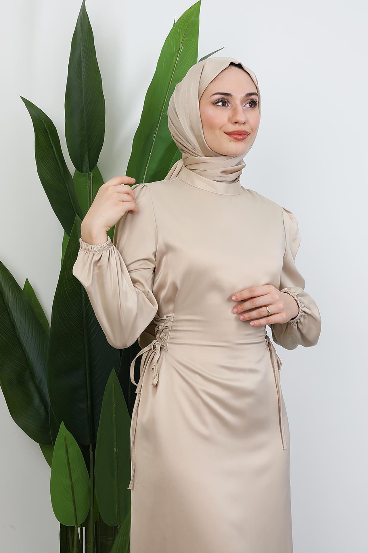 Sahra Tesettür Elbise Krem