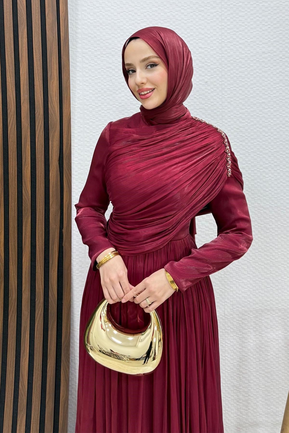Sanya Yoryo Abiye Bordo