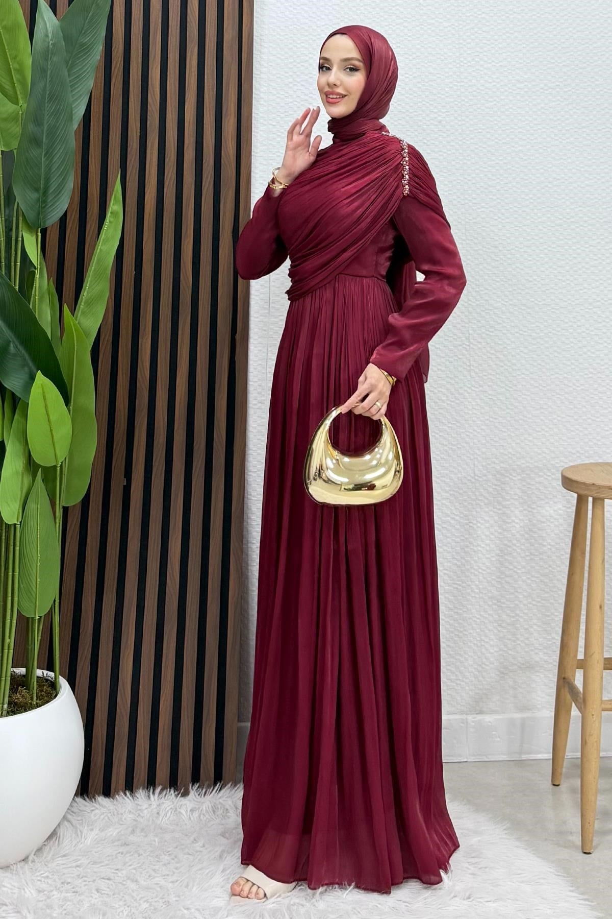 Sanya Yoryo Abiye Bordo