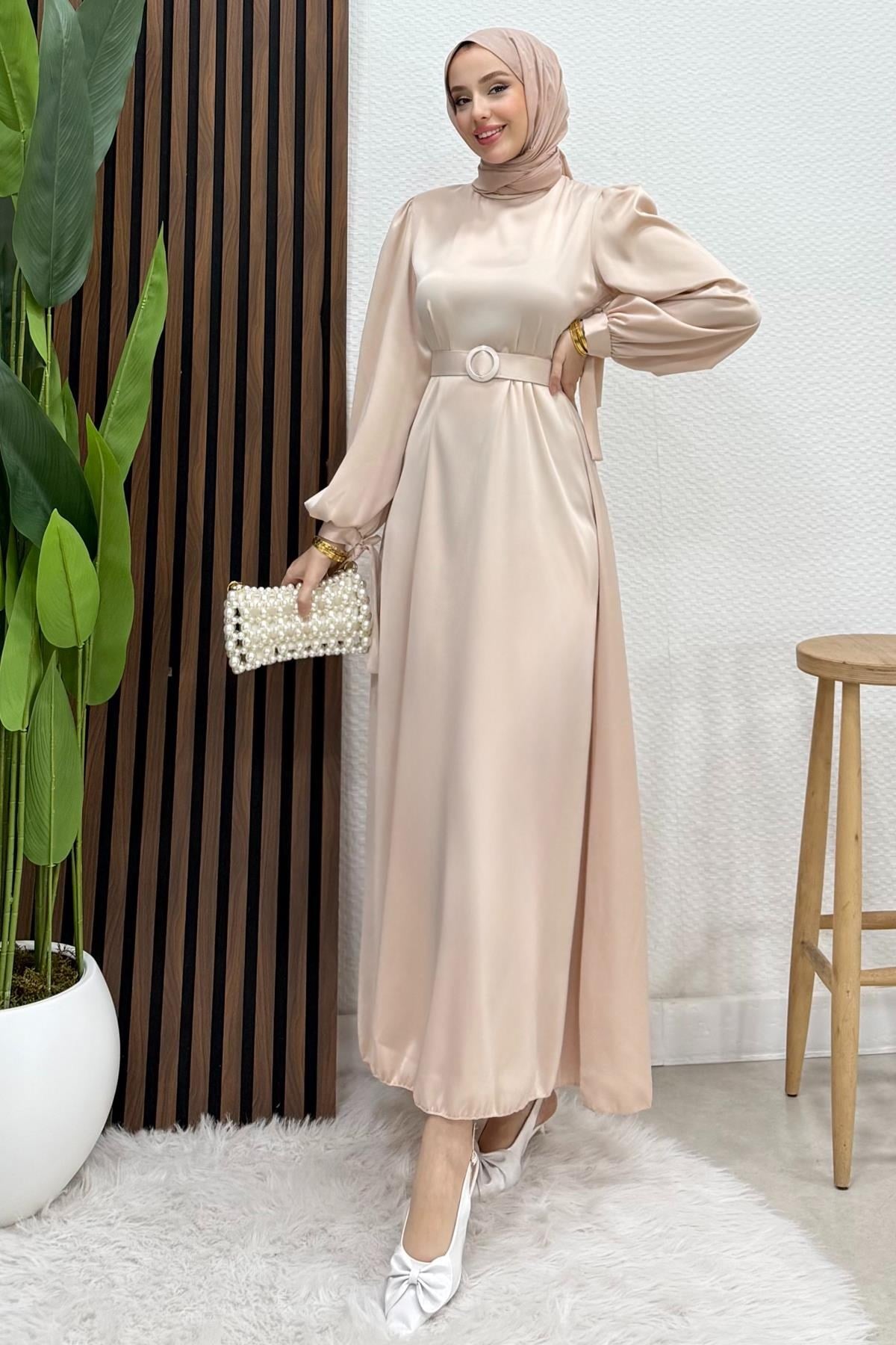 Saten Kemerli Elbise Gold