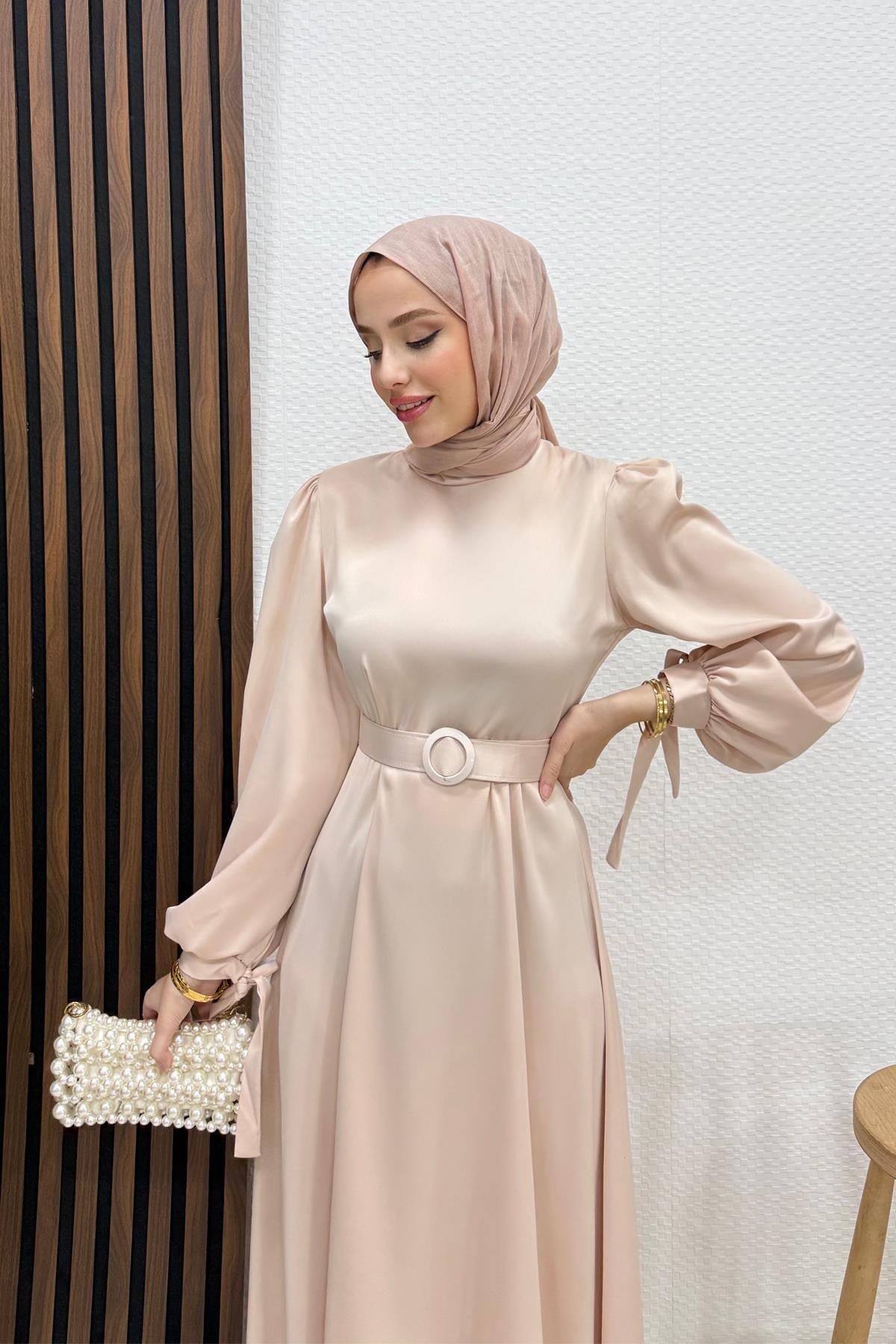 Saten Kemerli Elbise Gold