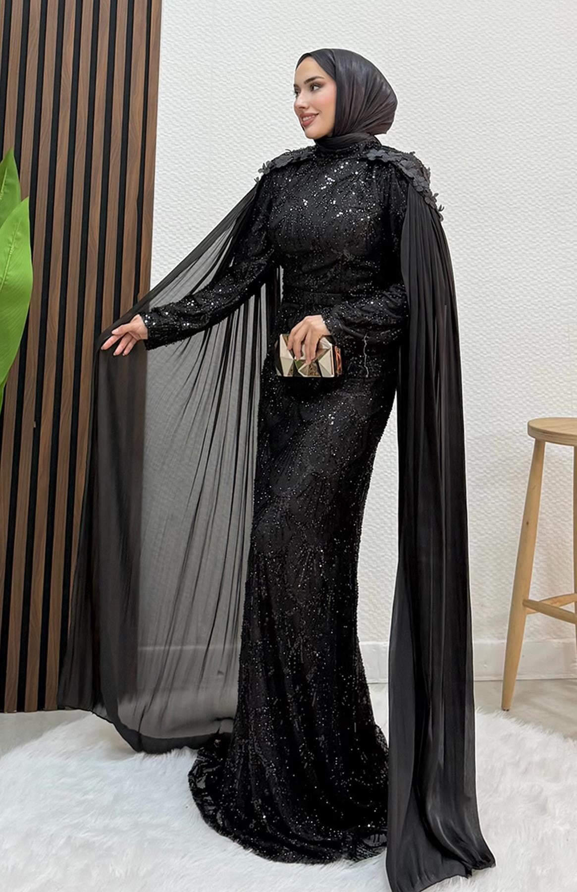 Selinay Pelerin Abiye Siyah