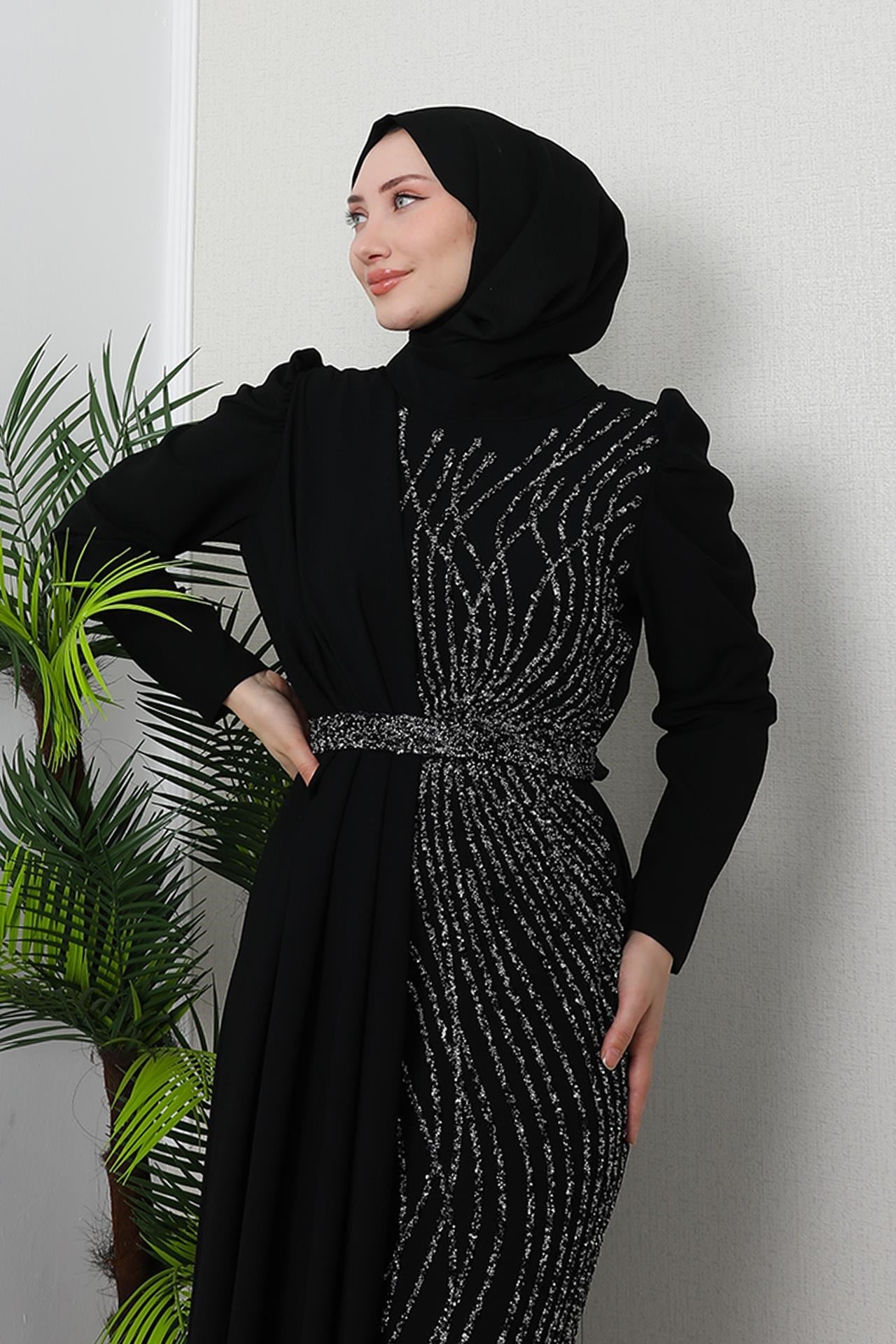 Serra Krep Elbise Siyah