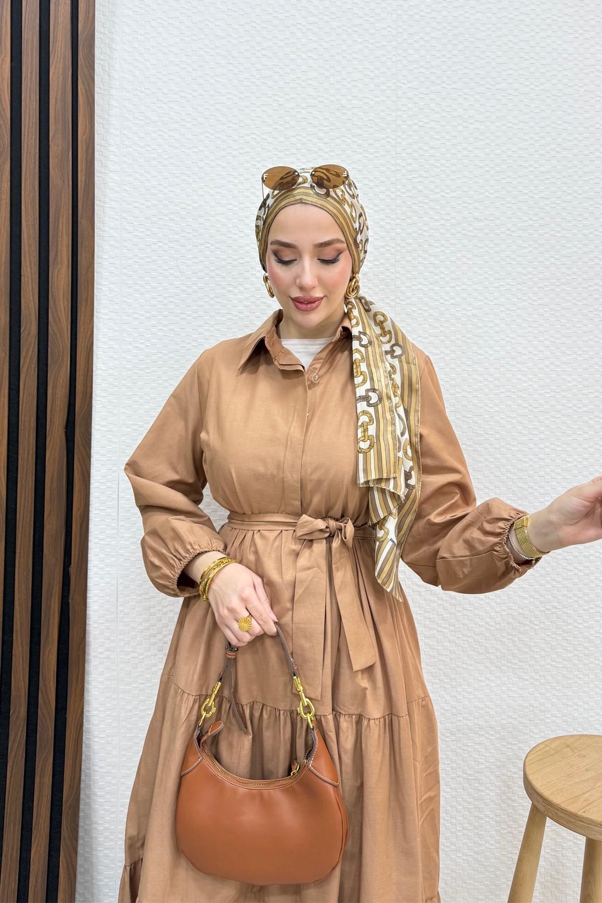 Standart Yaka Düğmeli Elbise Koyu Bisküvi