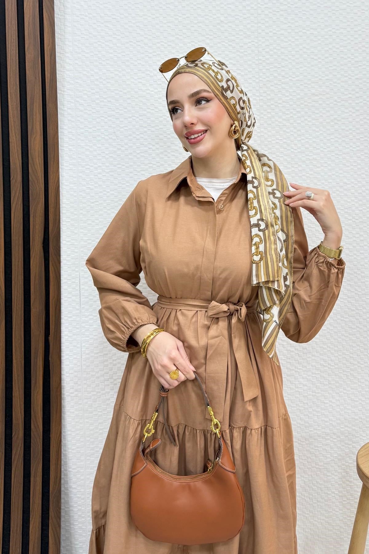 Standart Yaka Düğmeli Elbise Koyu Bisküvi