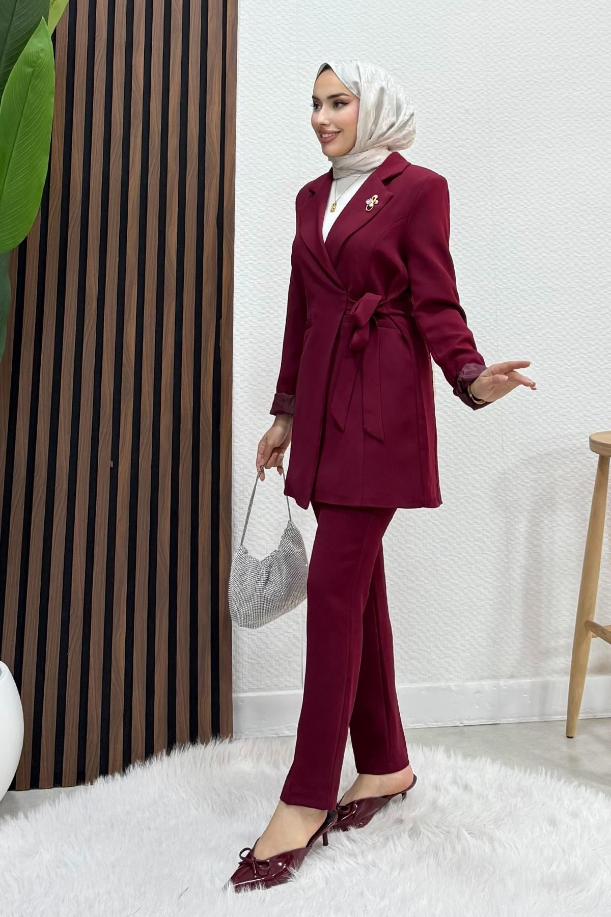 Taşlı Broşürlü Takım Bordo