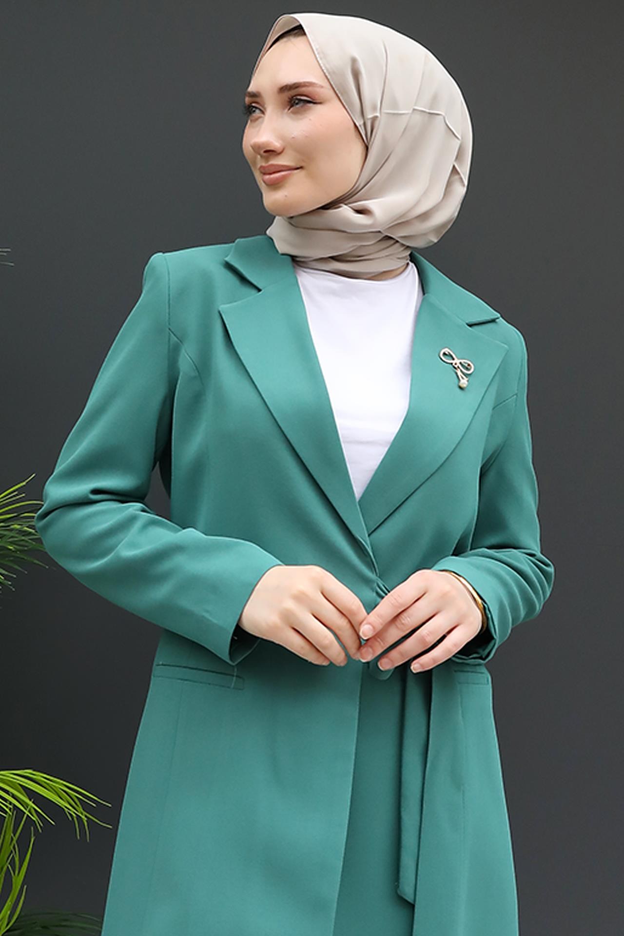 Taşlı Broşürlü Takım Yeşil