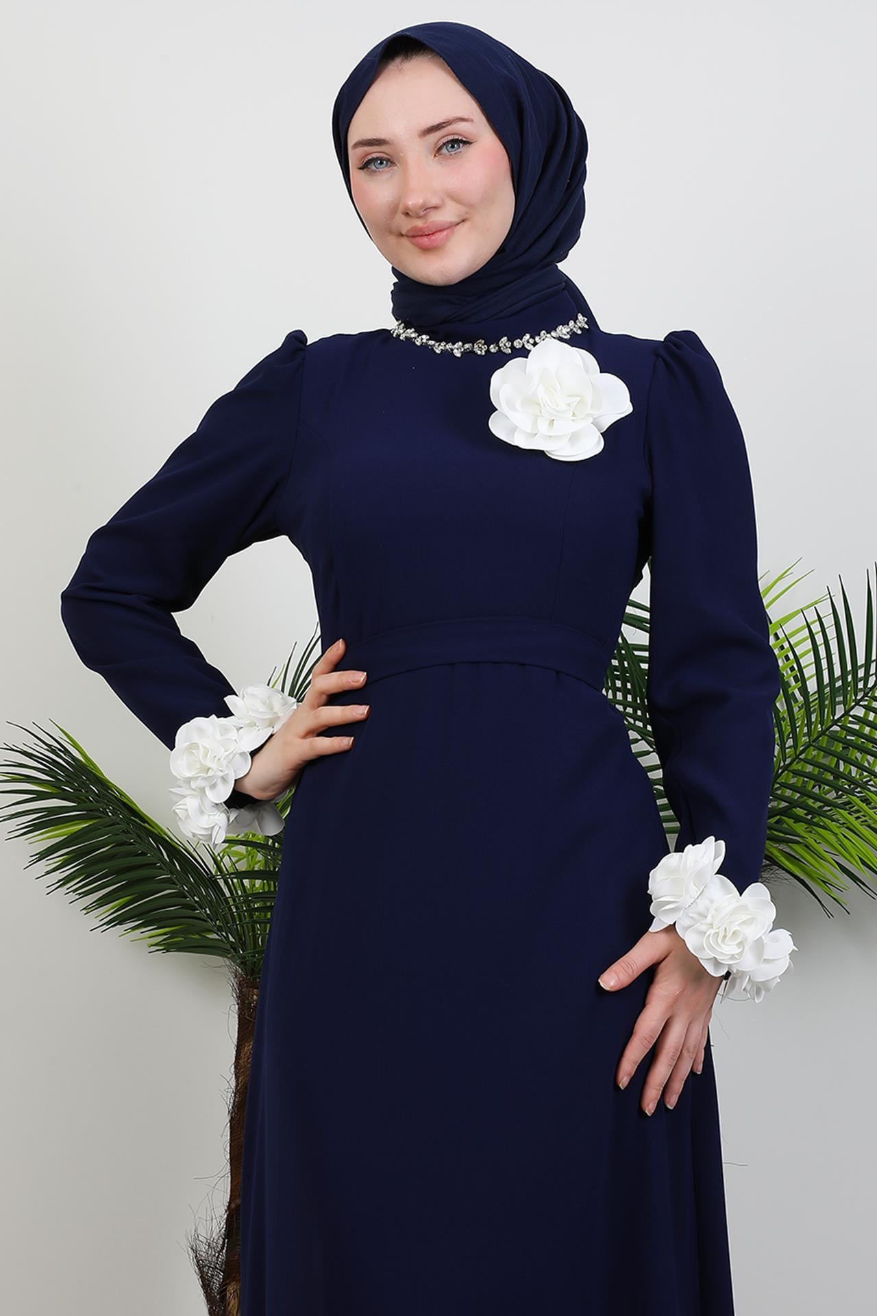 Taşlı Güllü Elbise Lacivert