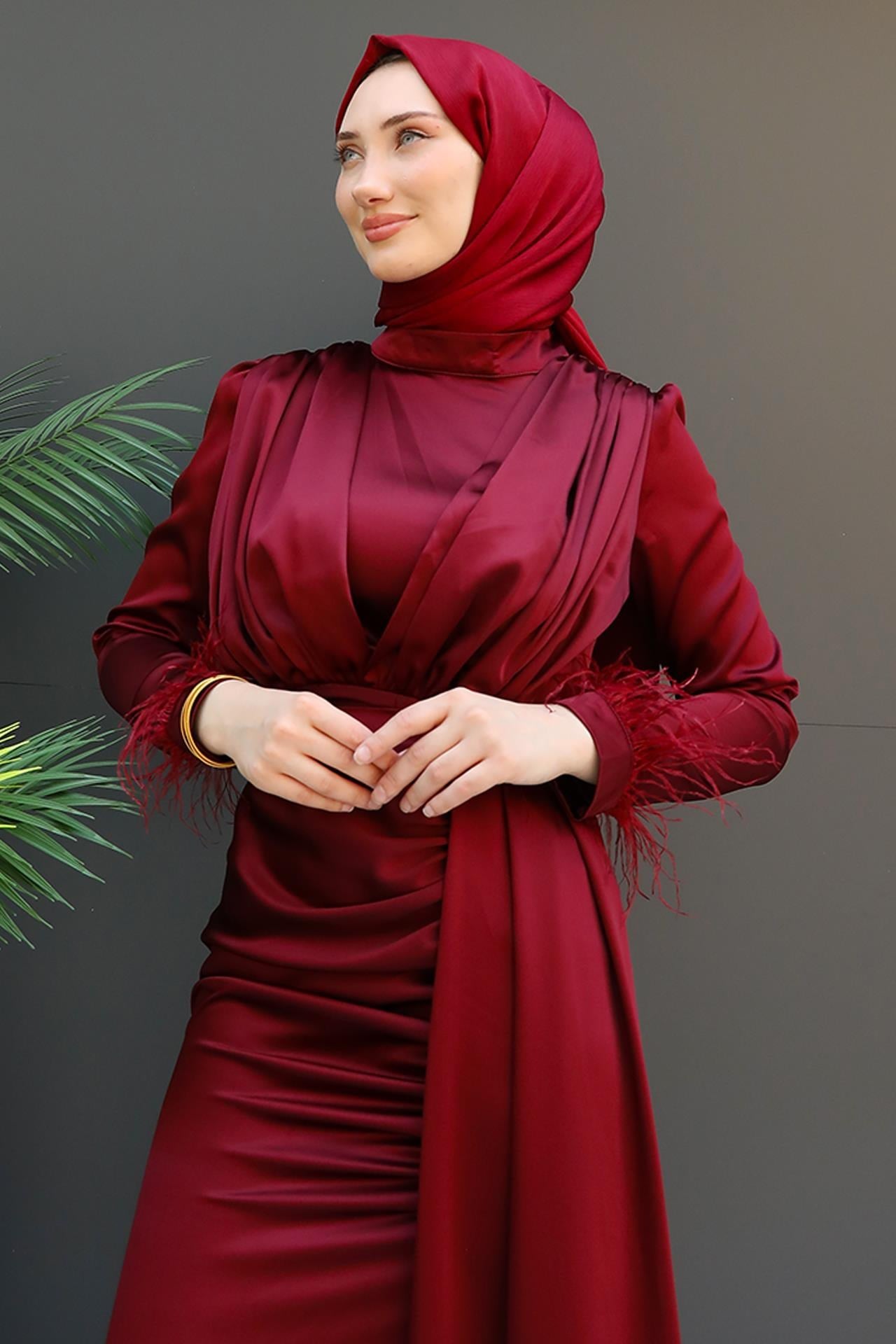 Tüylü Saten Tesettür Elbise Bordo