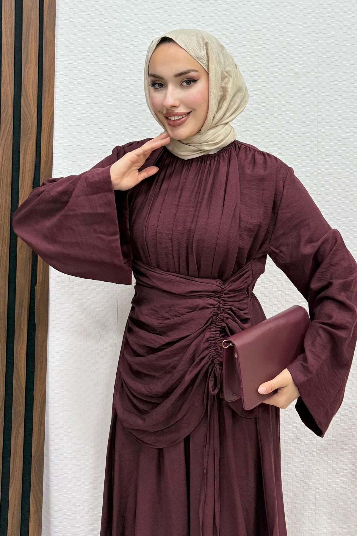 Yakası Önü Büzgülü Elbise Mürdüm