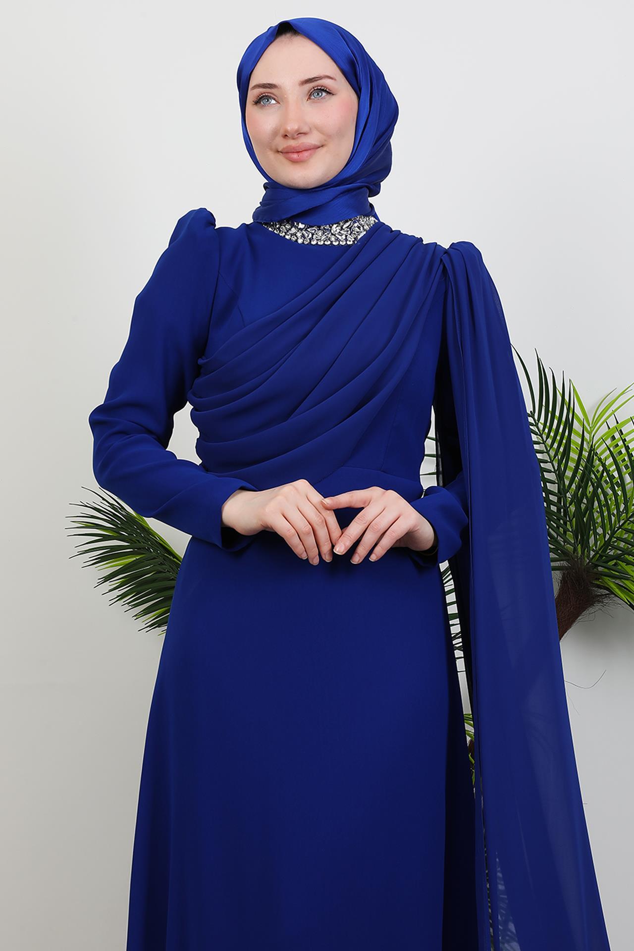 Yakası Taşlı Elbise Gece Mavi