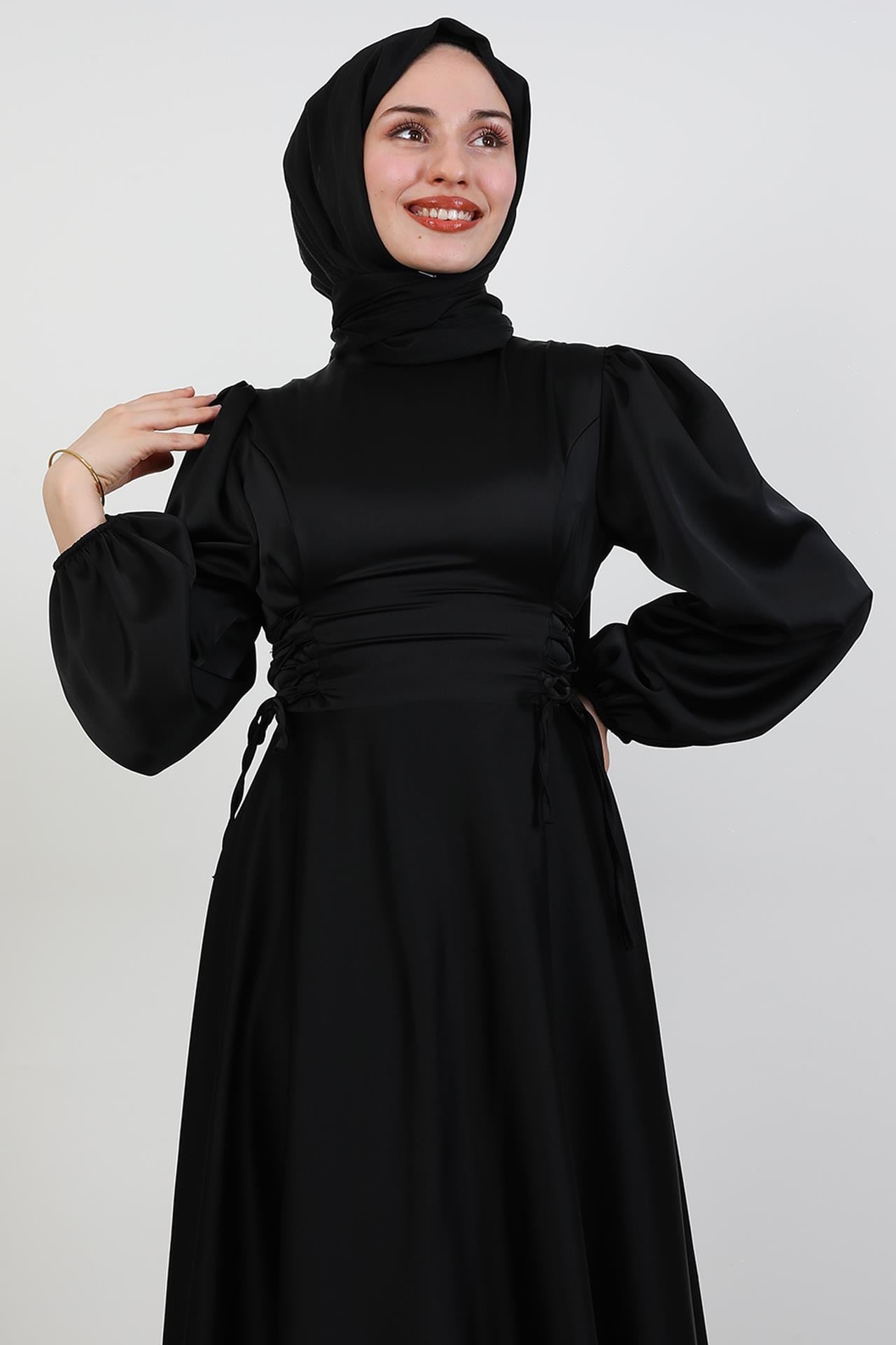 Yandan Bağcıklı Kloş Elbise Siyah