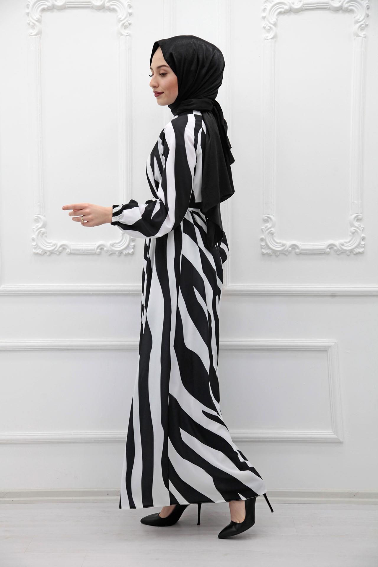 Zebra Desen Elbise Beyaz