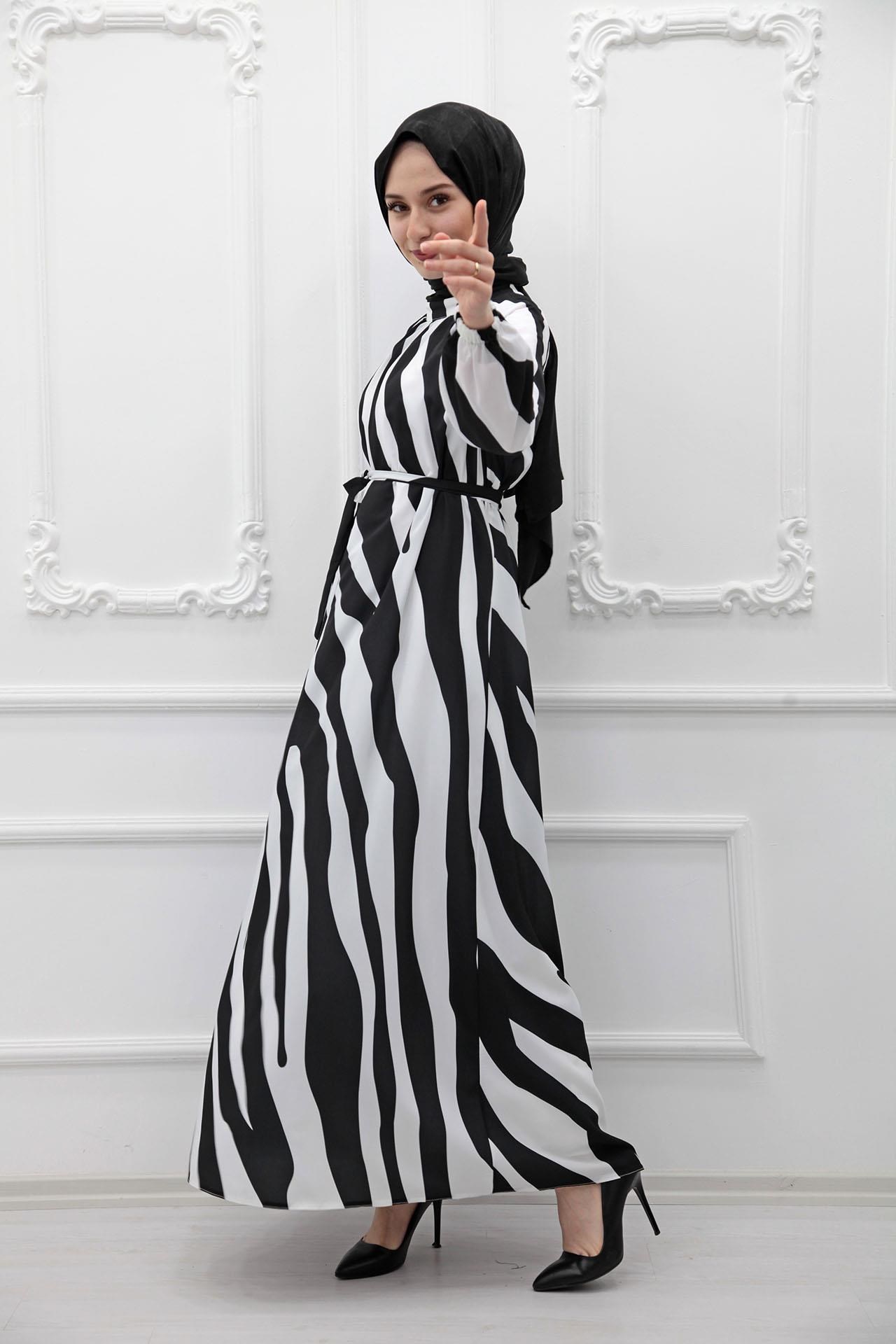 Zebra Desen Elbise Beyaz