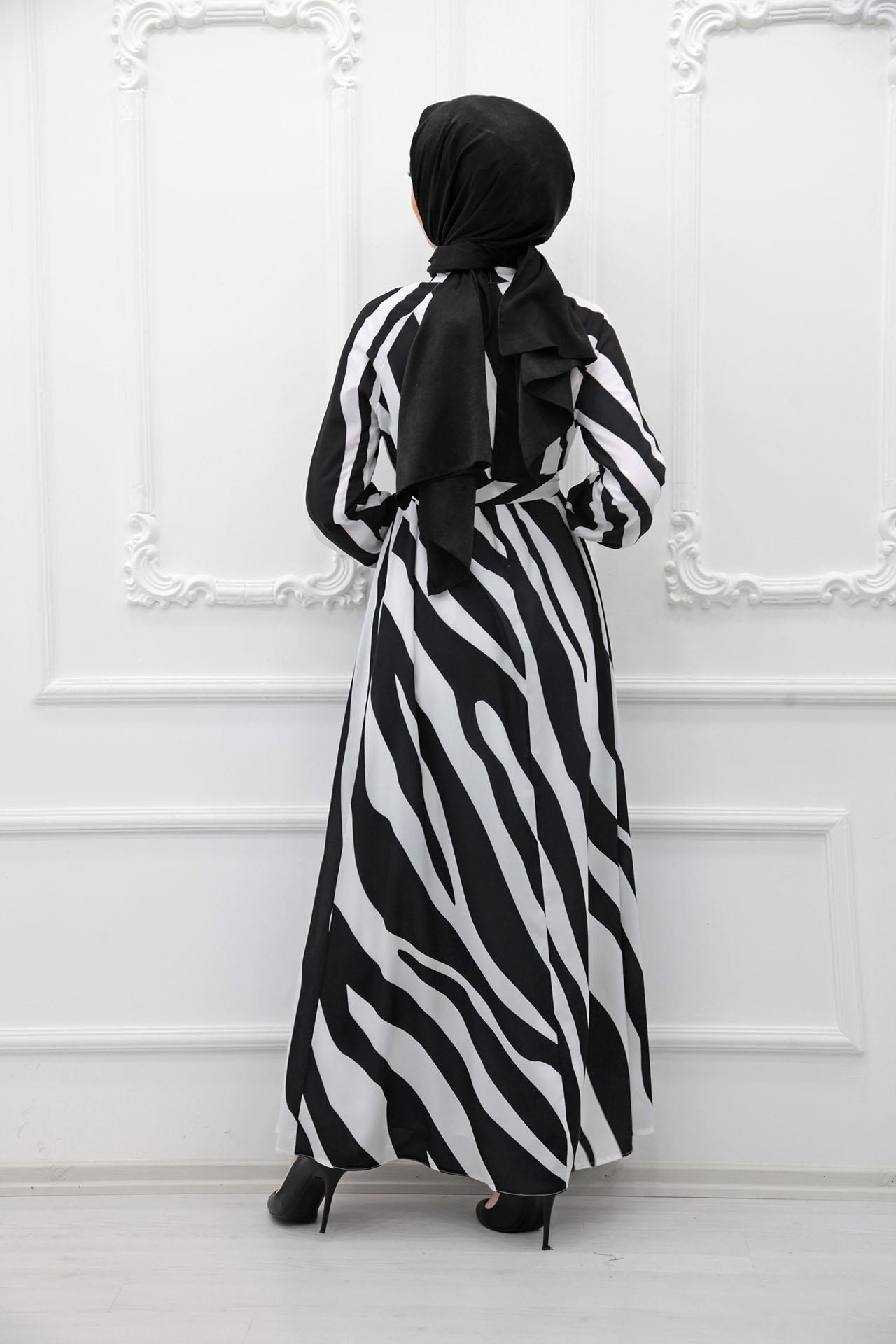 Zebra Desen Elbise Beyaz