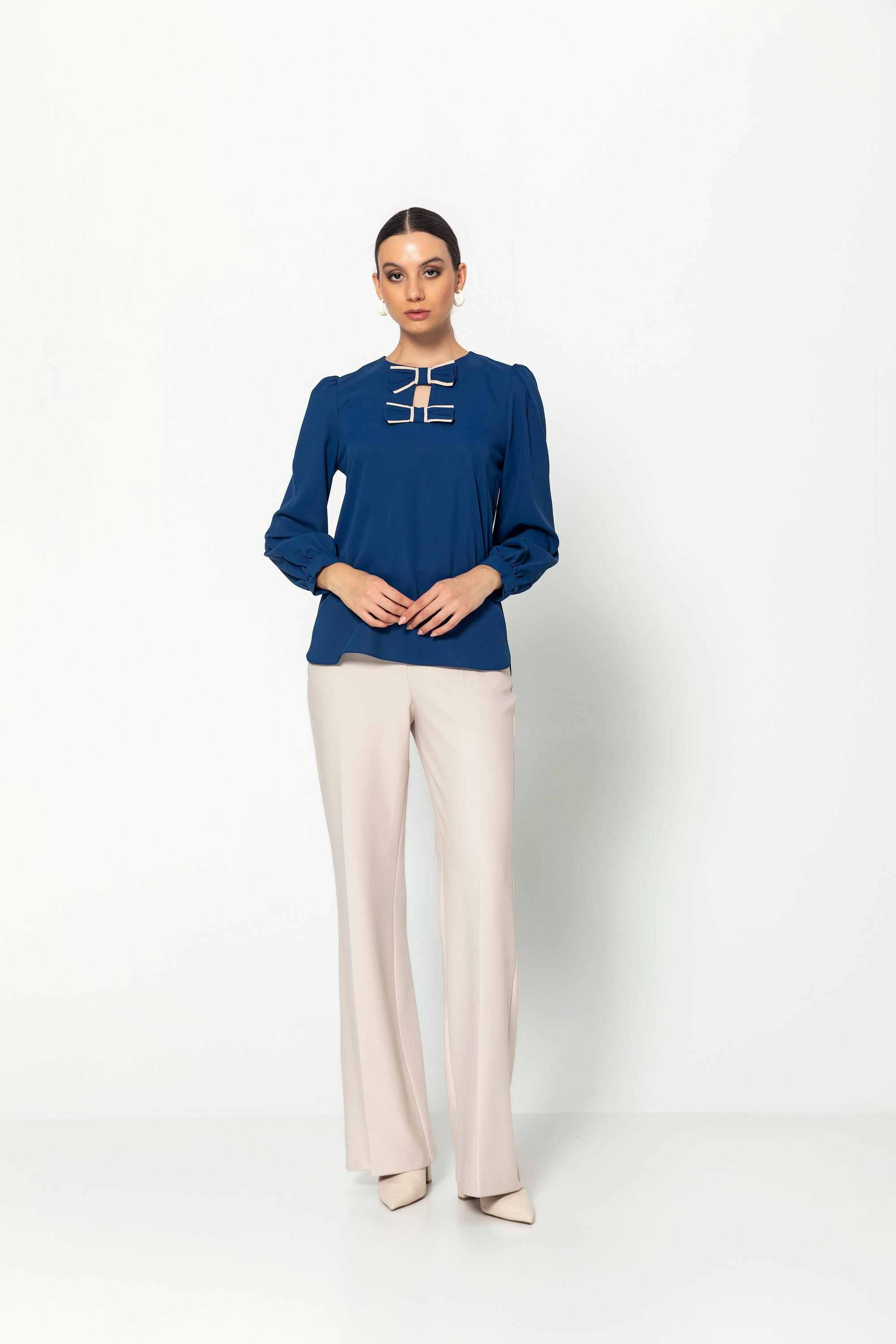 Bi̇yeli̇ Fi̇yonk Detaylı Uzun Kollu Rahat Kesi̇m Bluz İndigo