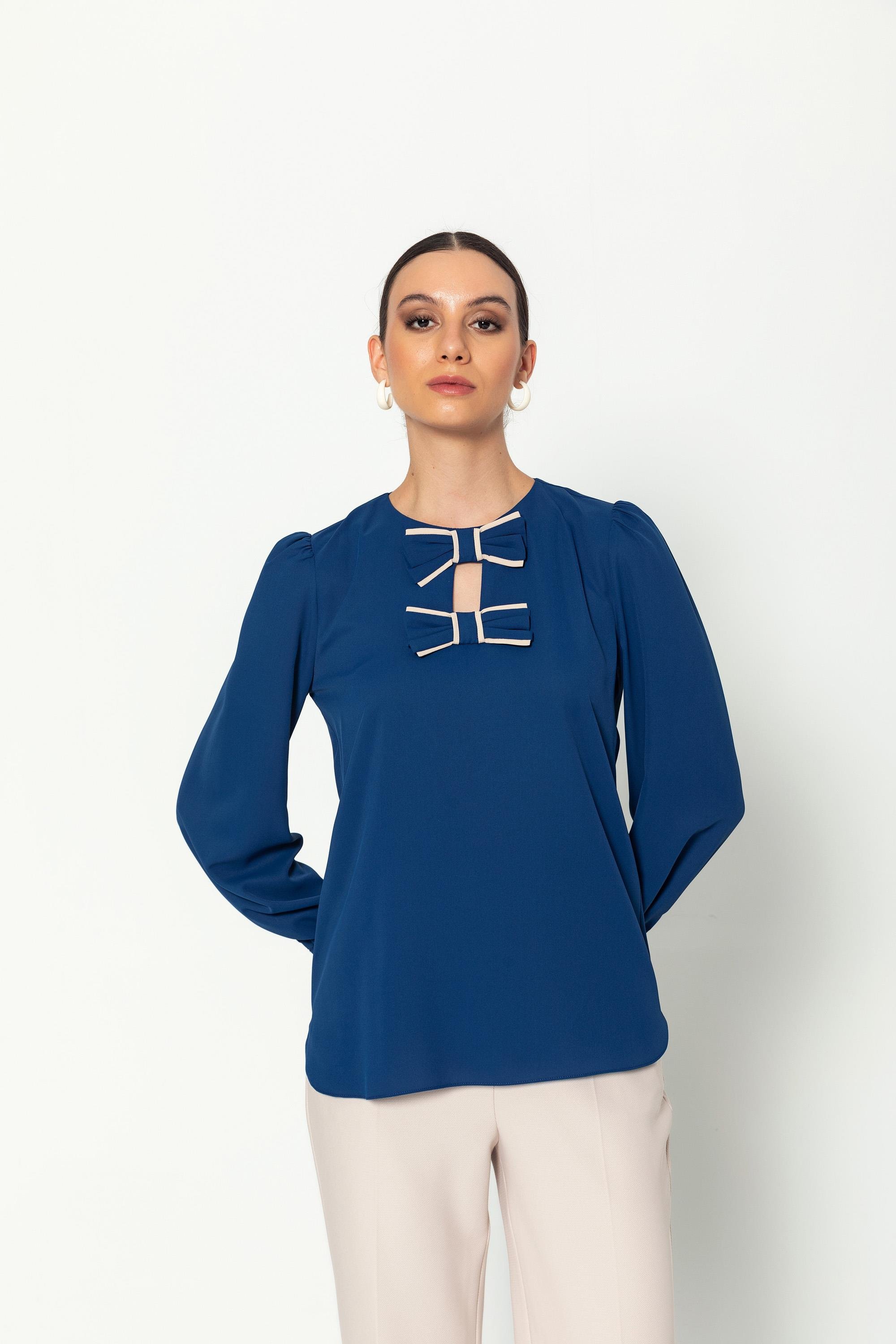 Bi̇yeli̇ Fi̇yonk Detaylı Uzun Kollu Rahat Kesi̇m Bluz İndigo