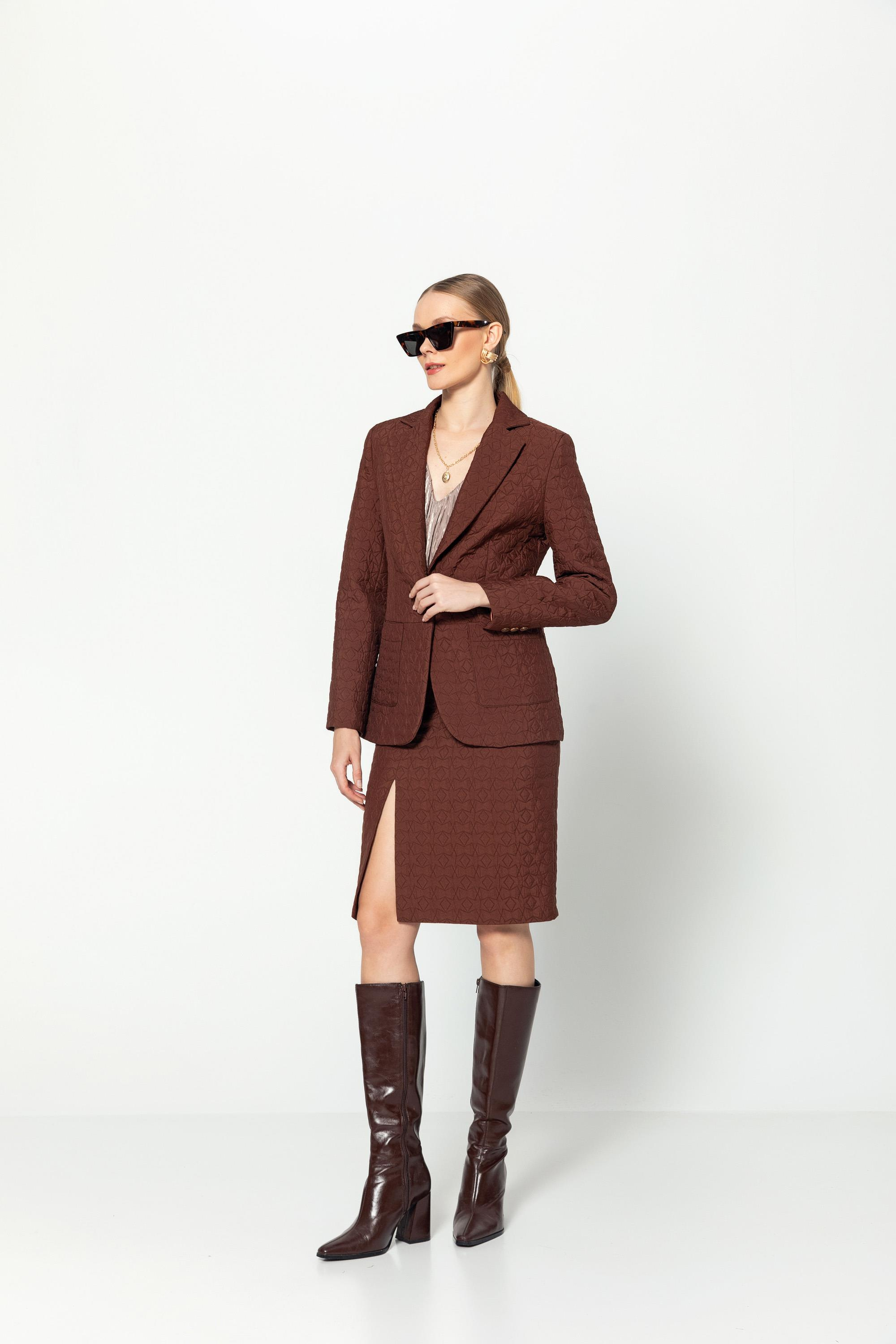 Cepli̇ Astarlı Kapi̇tone Jakar Desenli̇ Ceket Kahve