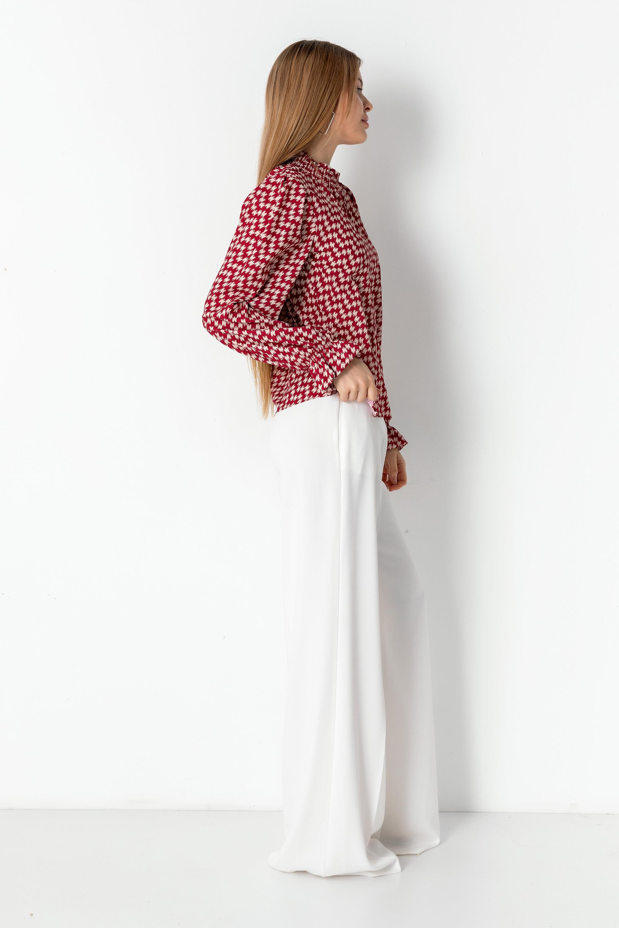 Desenli Gipe Yakalı Uzun Kollu Bluz Koyu Kırmızı