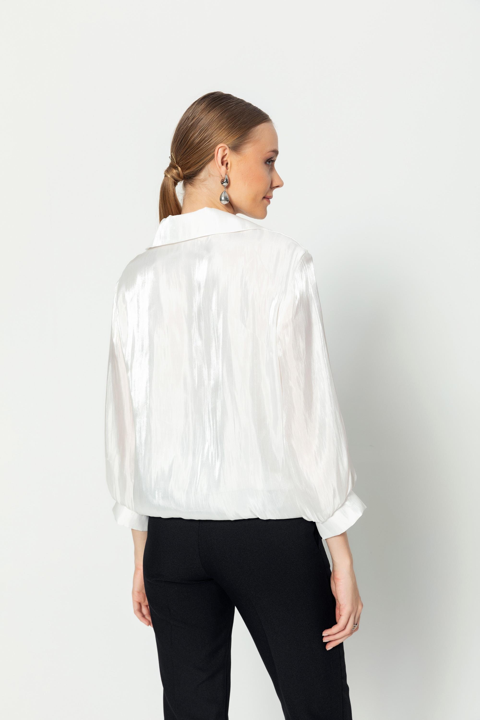 Gömlek Yaka Taş Detaylı Truvakar Kol Bluz Beyaz