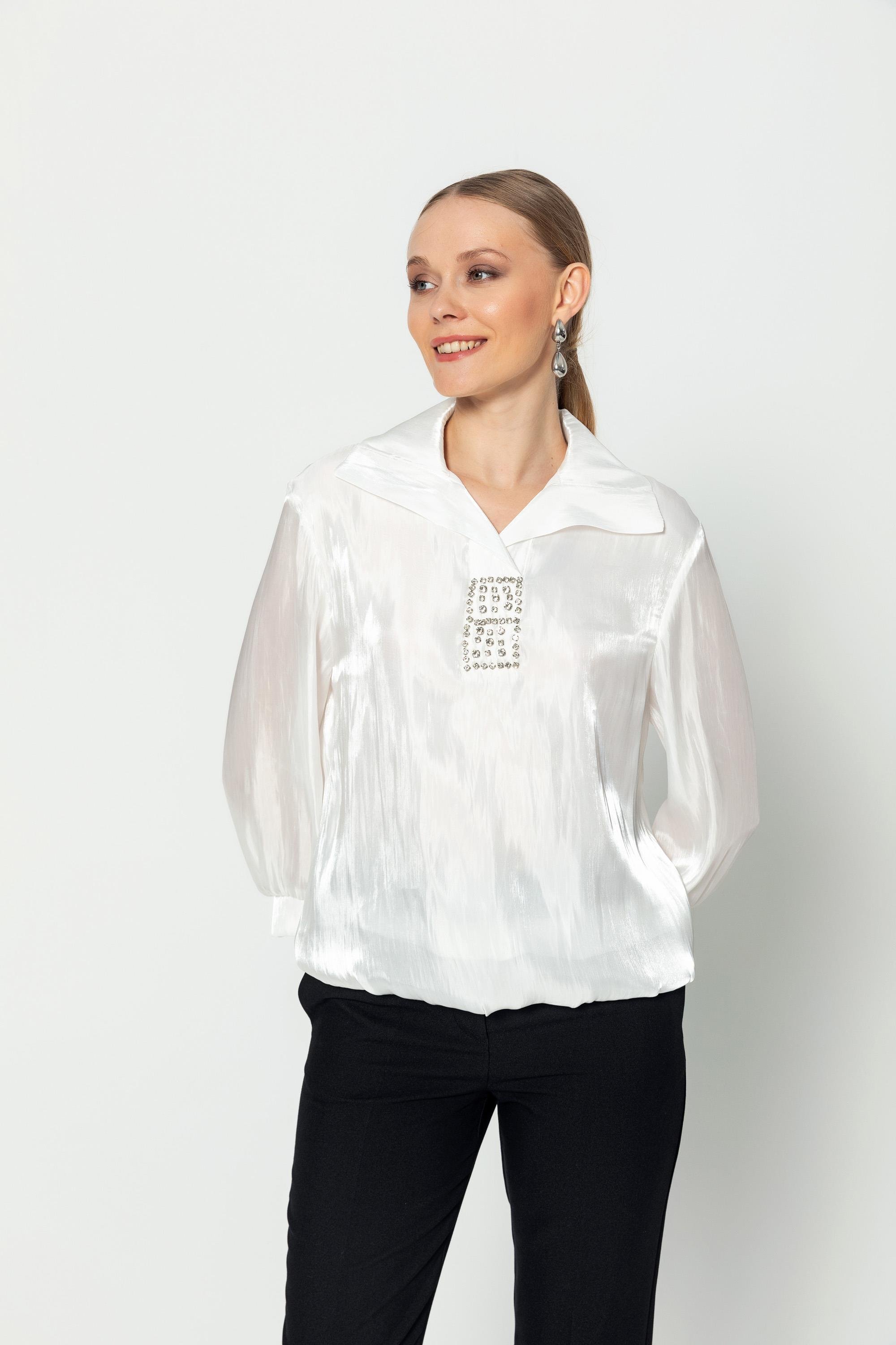 Gömlek Yaka Taş Detaylı Truvakar Kol Bluz Beyaz