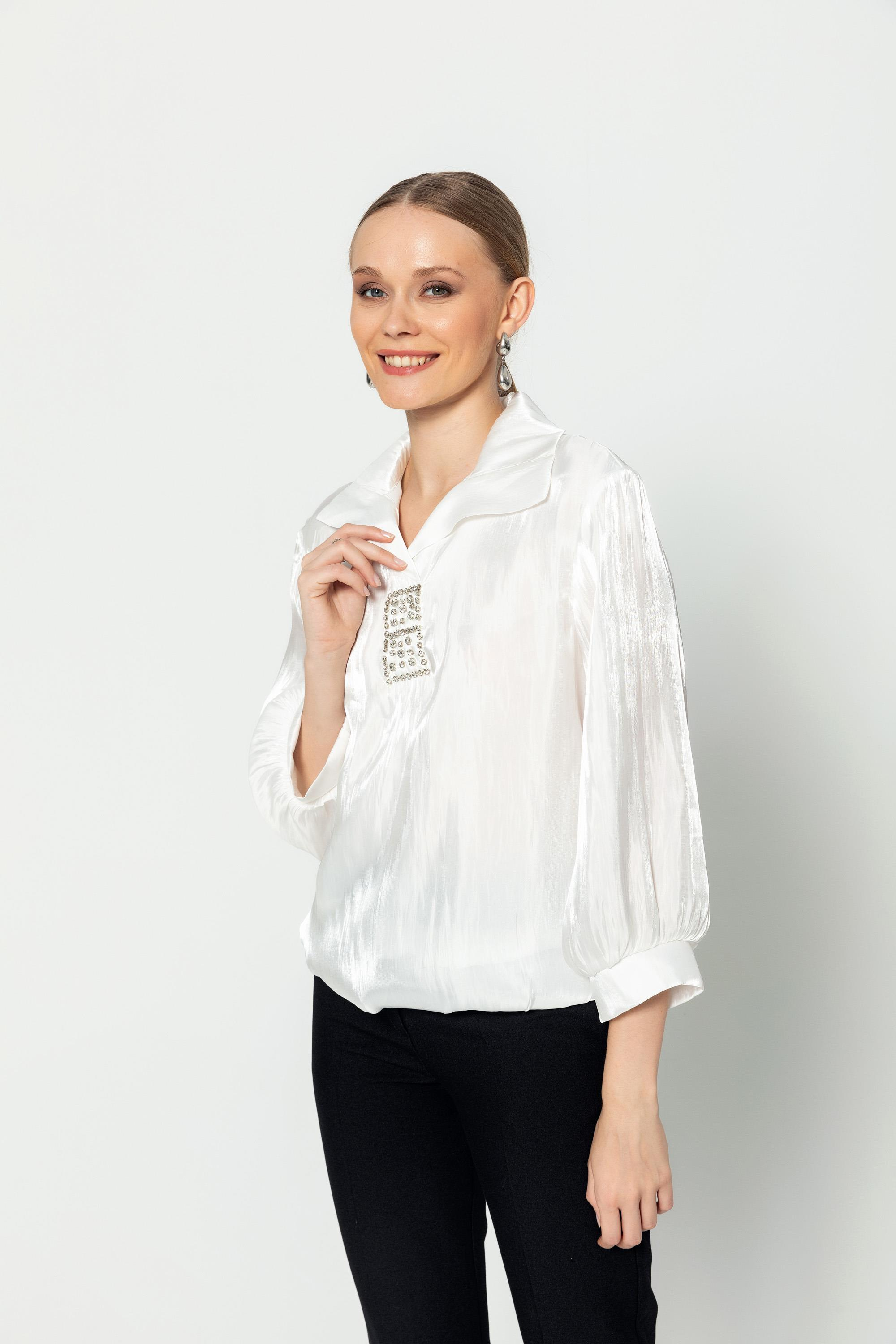 Gömlek Yaka Taş Detaylı Truvakar Kol Bluz Beyaz