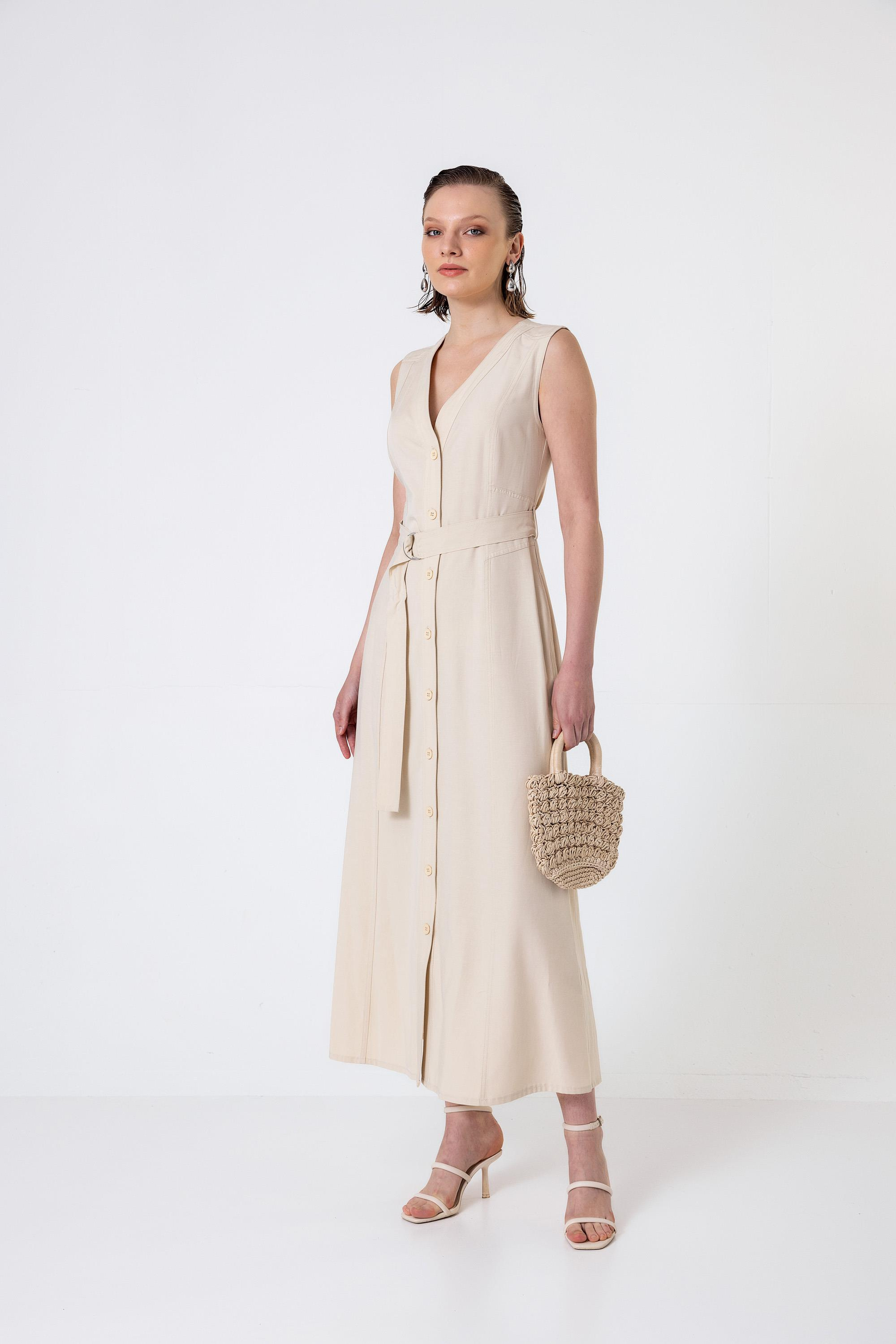 Kemerli V Yakalı Düğmeli Midi Boy Elbise Taş