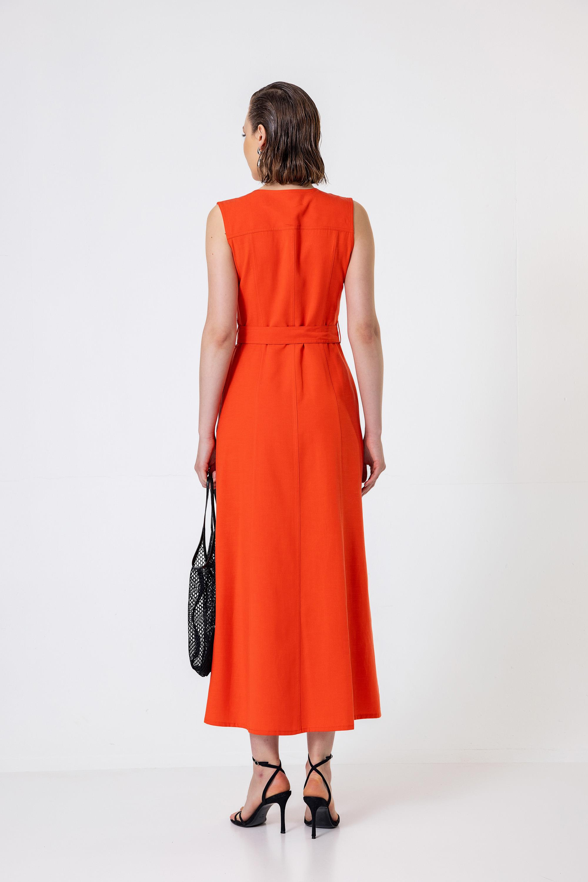 Kemerli V Yakalı Düğmeli Midi Boy Elbise Turuncu