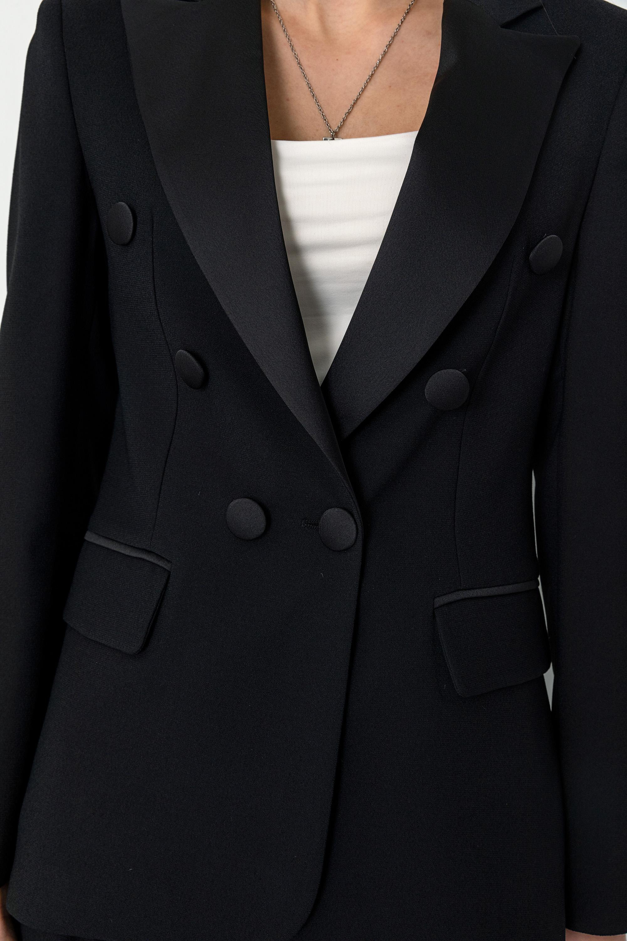 Krep Kumaşlı Kruvaze Yaka Astarlı Ceket ve Havuç Paça Pantolon Takım Siyah