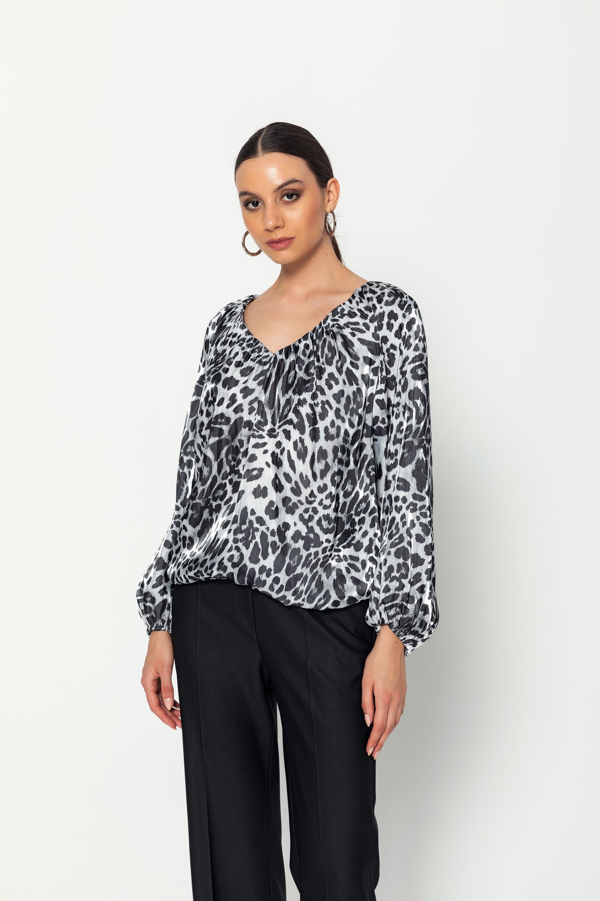 Leopar Desenli̇ V Yaka  Uzun Kollu Balon  Bluz Siyah-Beyaz