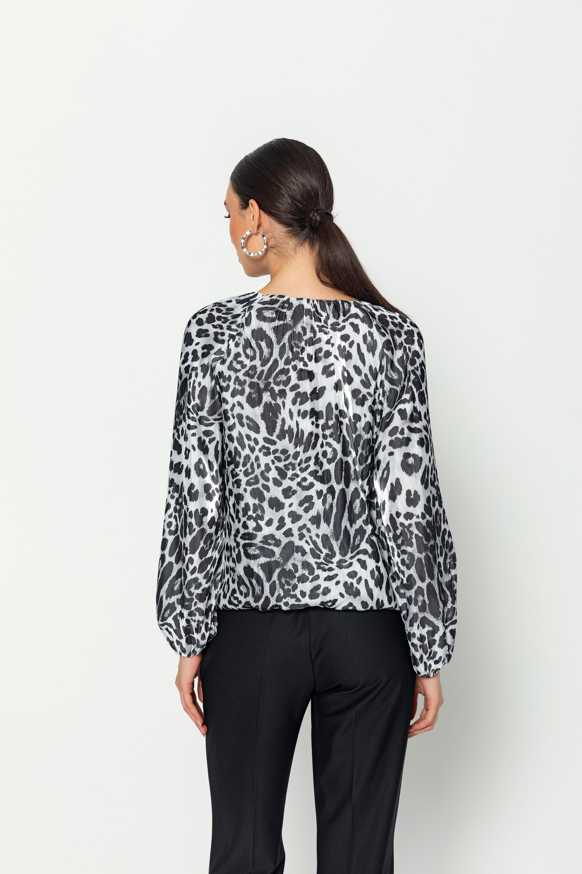 Leopar Desenli̇ V Yaka  Uzun Kollu Balon  Bluz Siyah-Beyaz