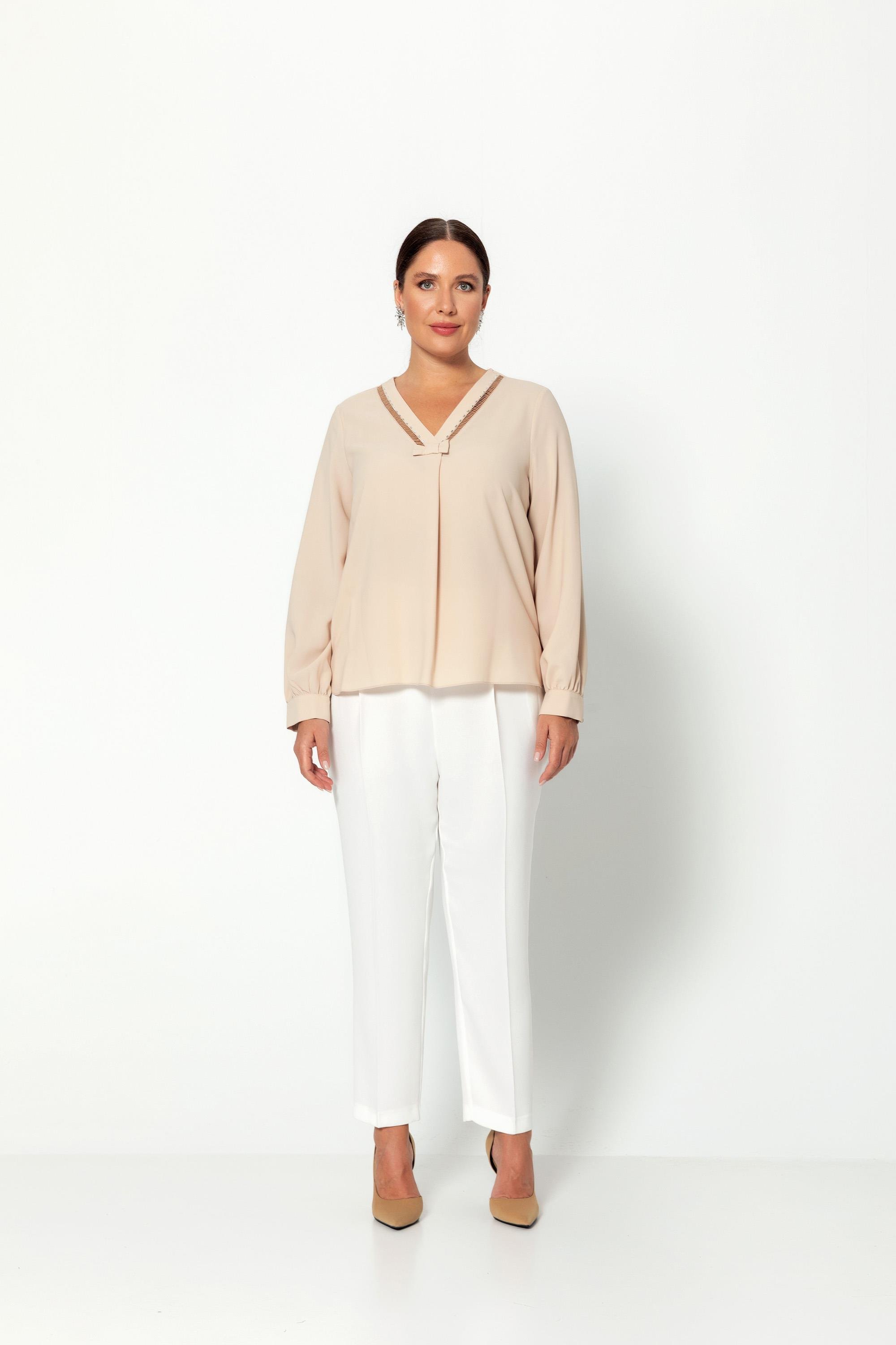 Taş Detaylı V Yaka Rahat Kesi̇m Uzun Kollu Bluz Bej