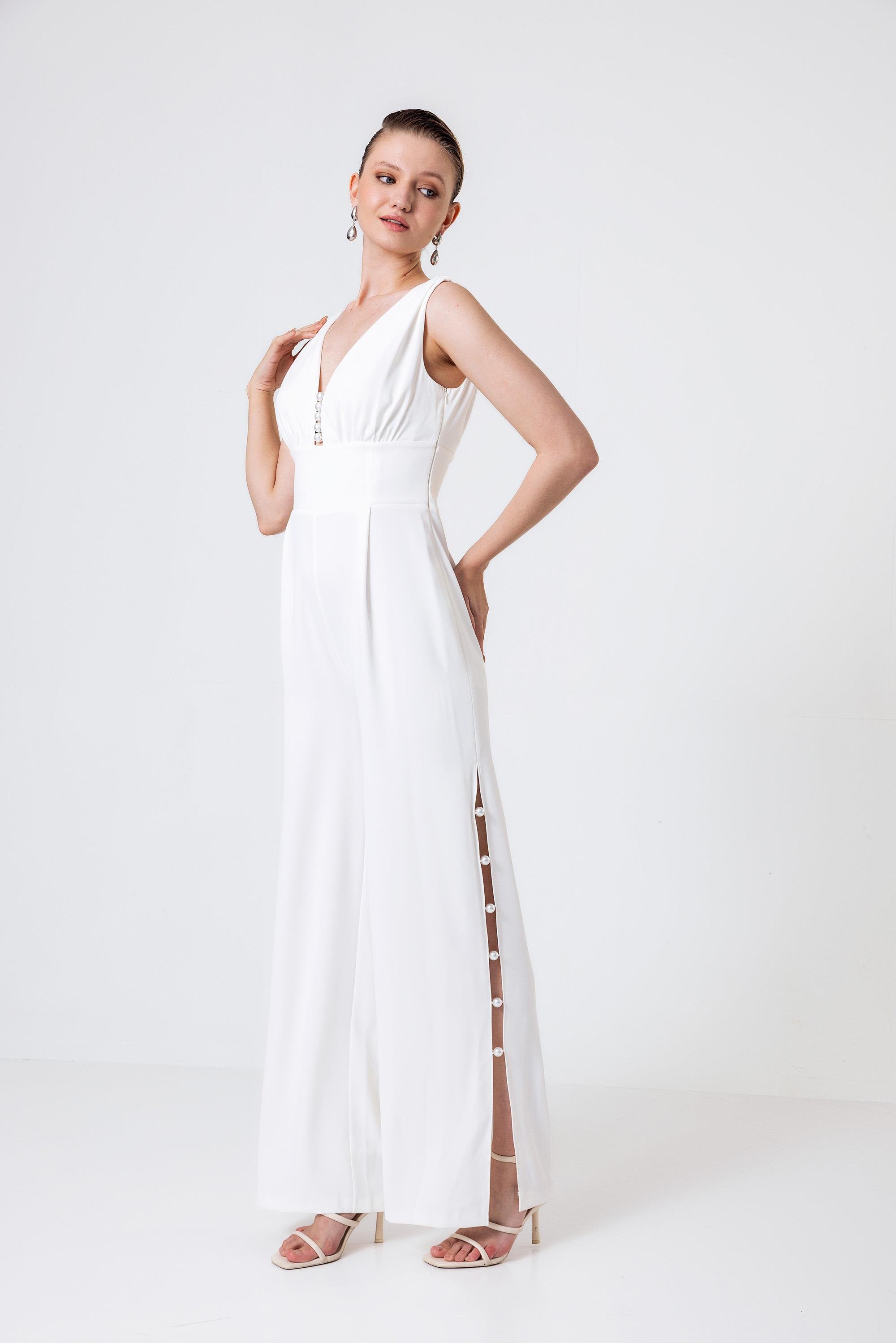 V Yaka İnci Detaylı Uzun Tulum Ecru