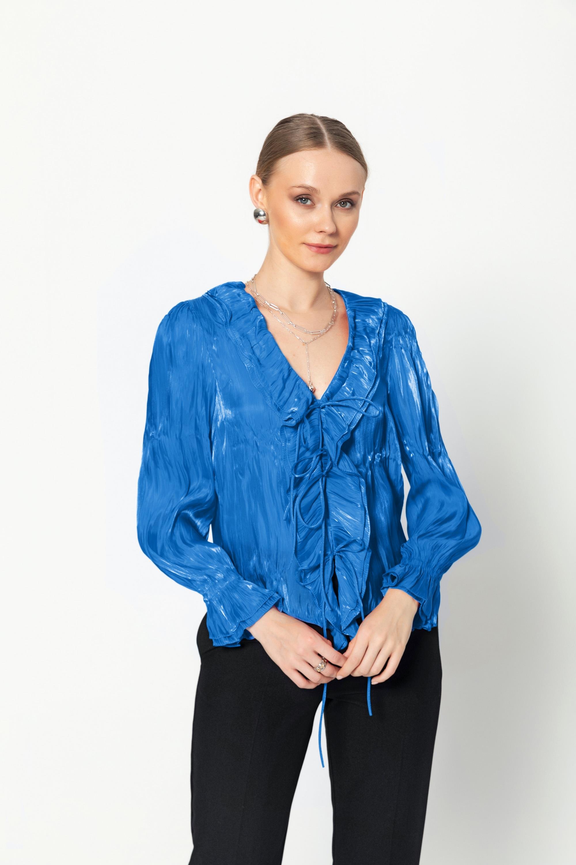 V Yaka Kraşli Bağcıklı Uzun Kollu Bluz Saks