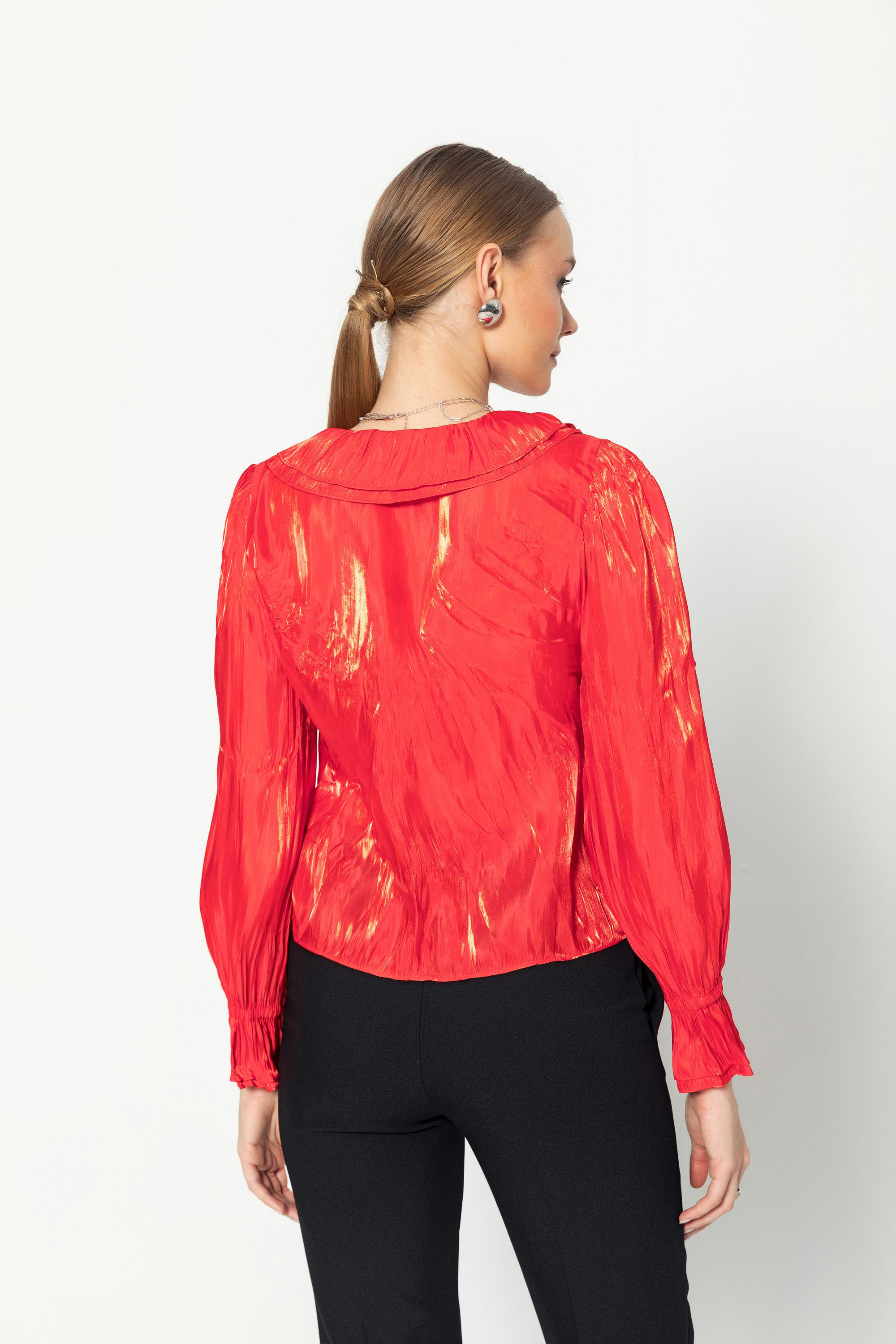 V Yaka Kraşli Bağcıklı Uzun Kollu Bluz Kırmızı