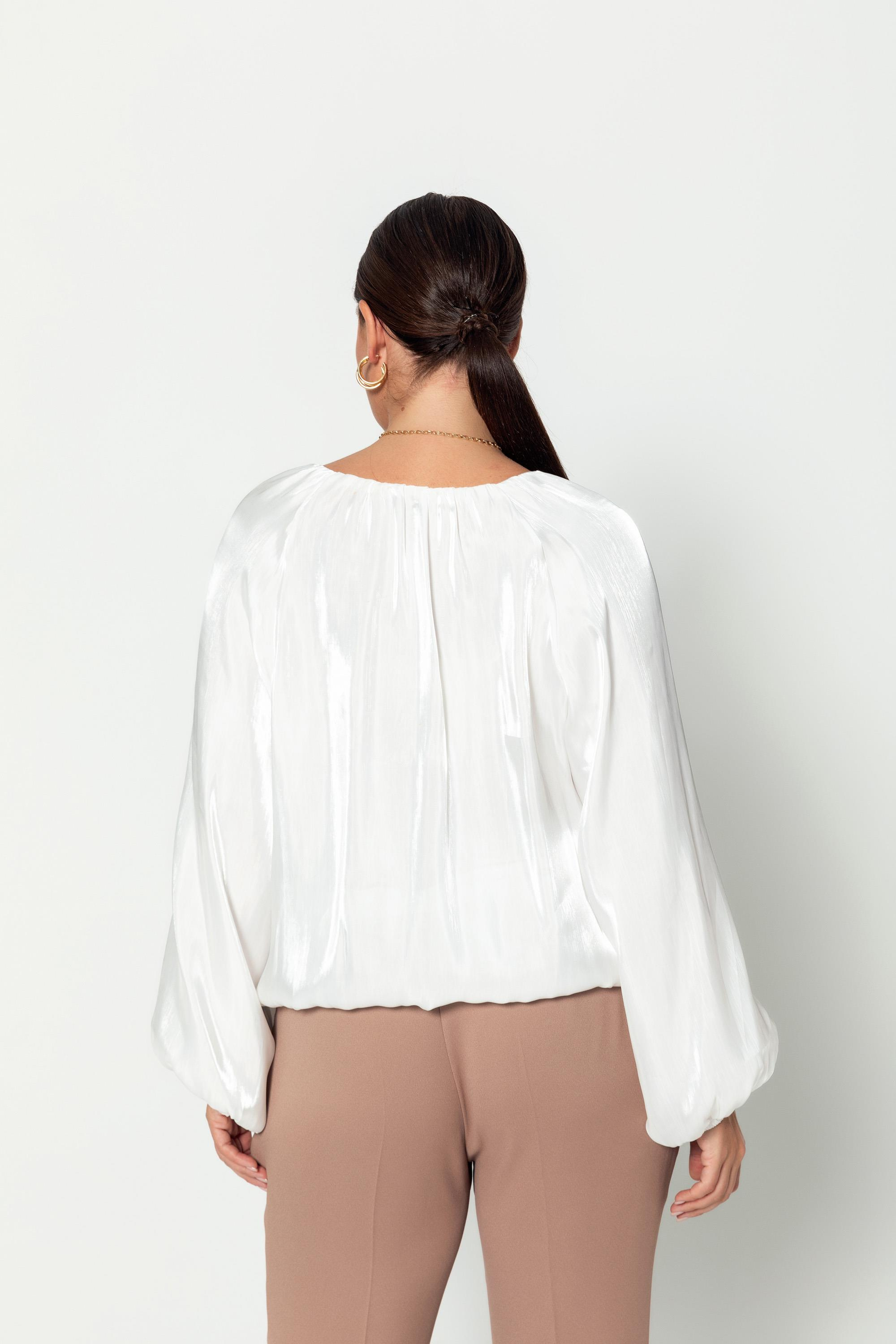 V Yaka  Uzun Kollu Balon Bluz Beyaz