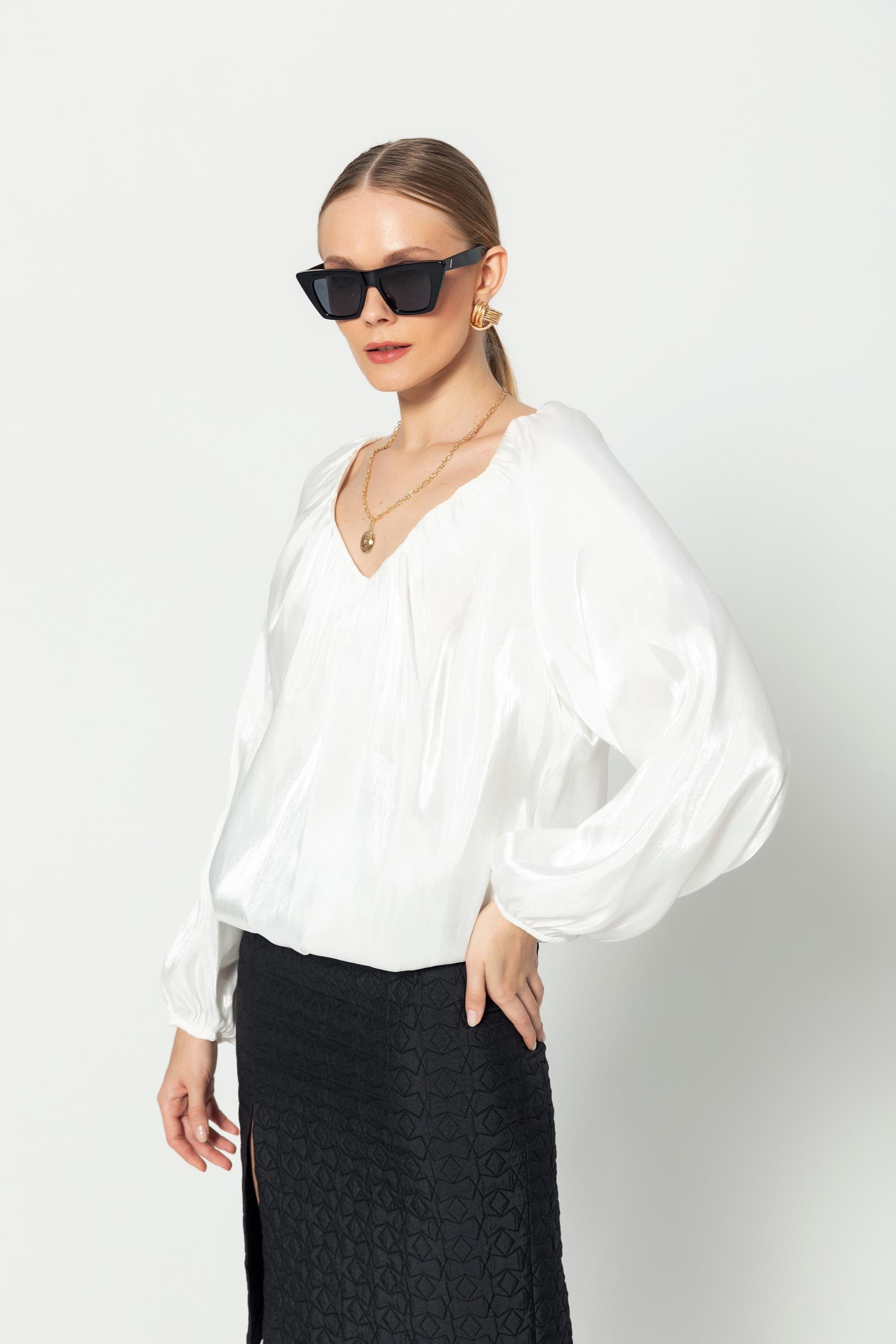 V Yaka  Uzun Kollu Balon Bluz Beyaz