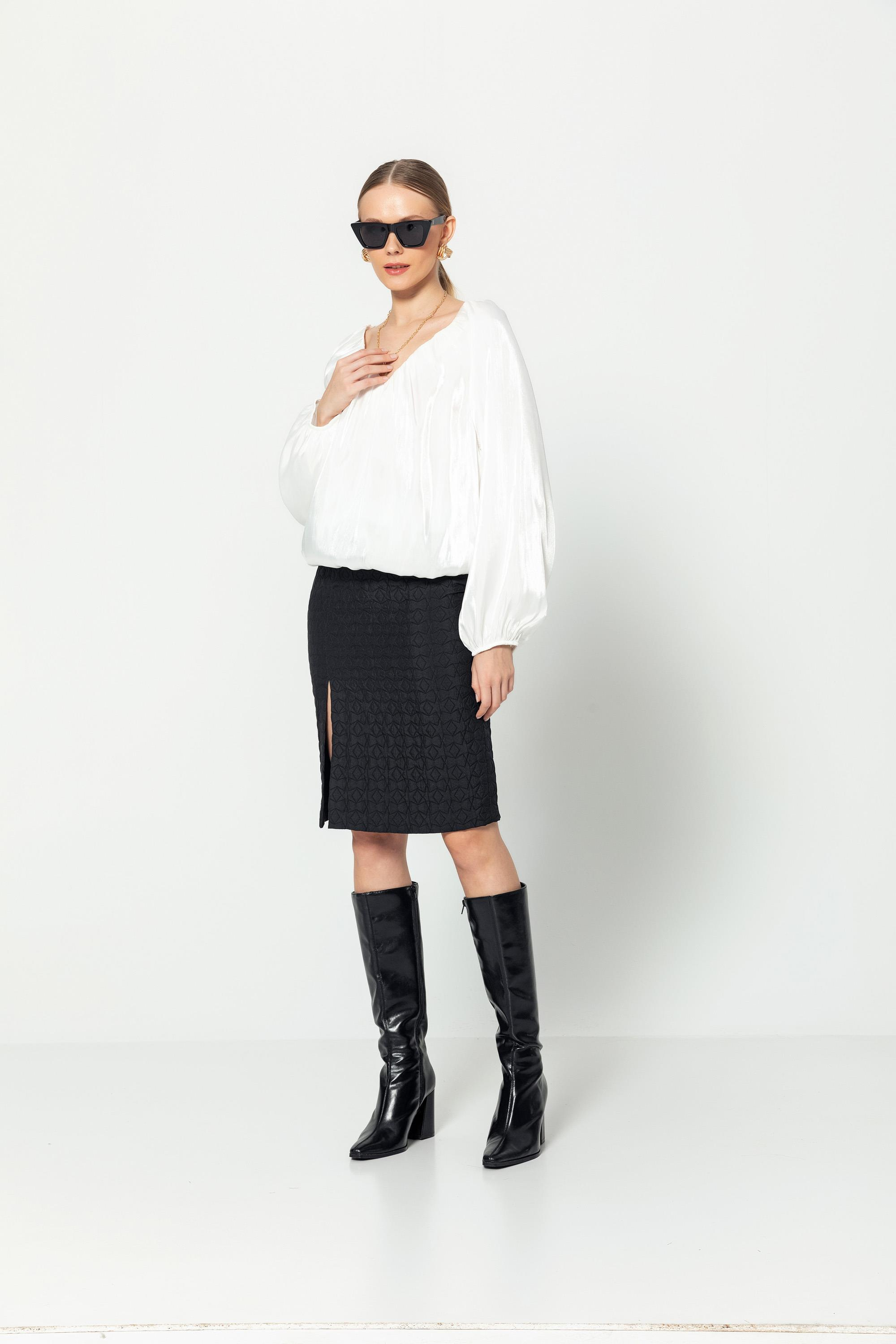 V Yaka  Uzun Kollu Balon Bluz Beyaz