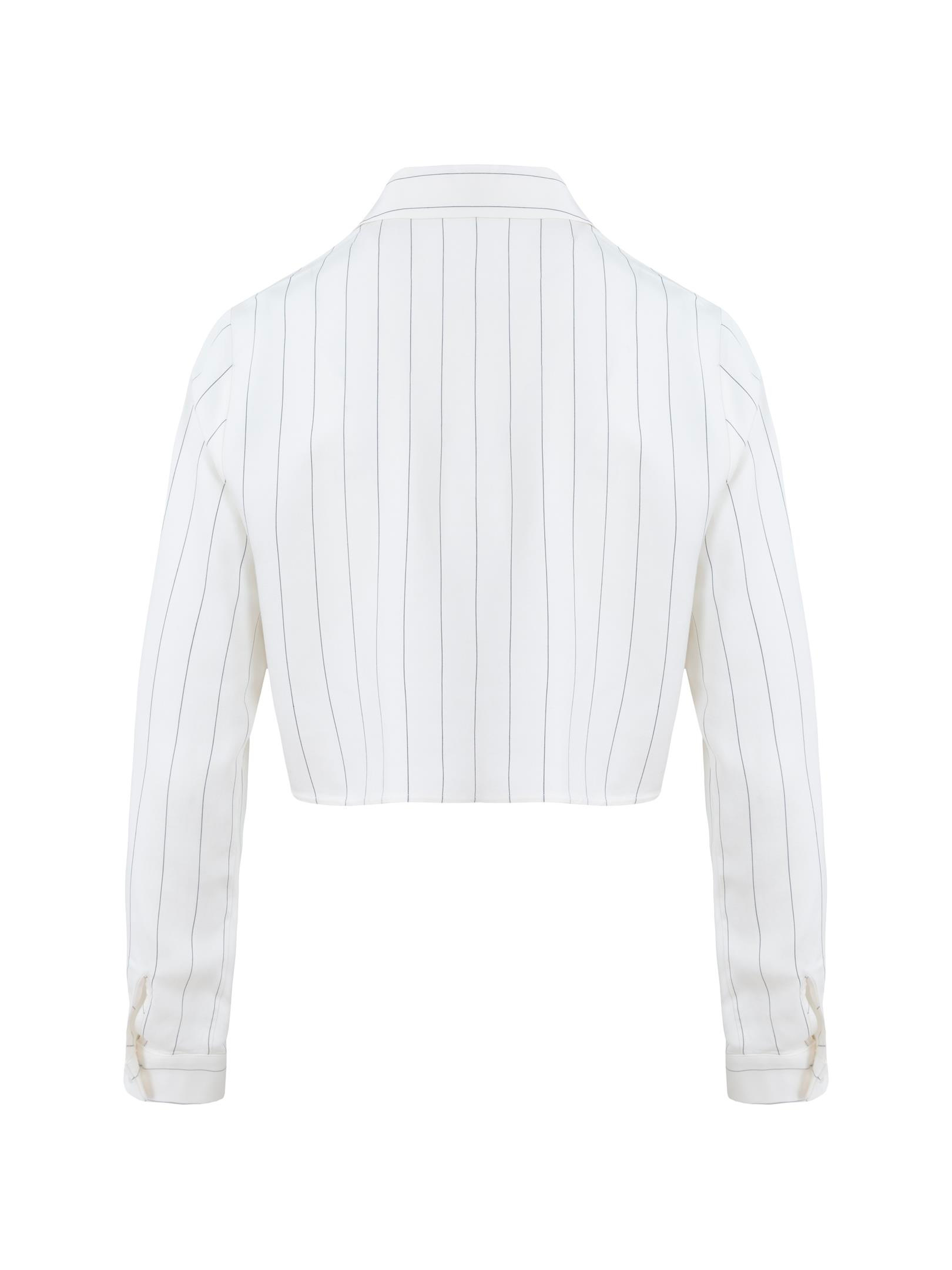 24SS101002 ÇİZGİLİ DÖKÜMLÜ  VİSKON DÜĞMELİ KISA GÖMLEK Kategorisiz Modelleri