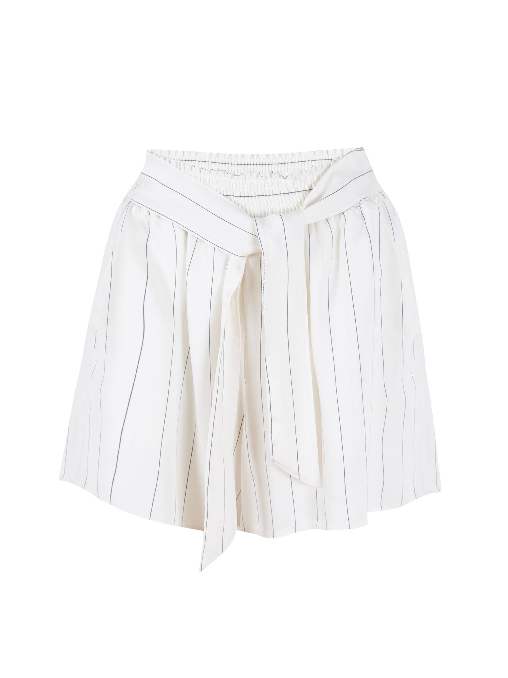 24SS107001 BELİ KUŞAKLI VİSKON ÇİZGİLİ ŞORT Kategorisiz Modelleri