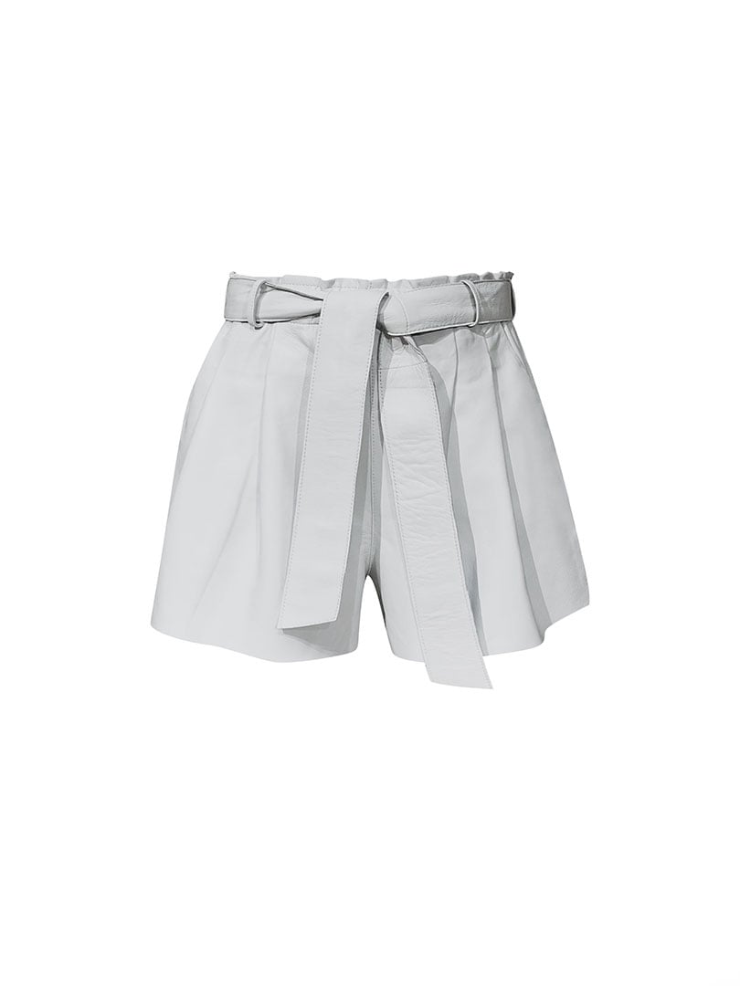 Beli Kuşaklı Deri Şort - Beyaz