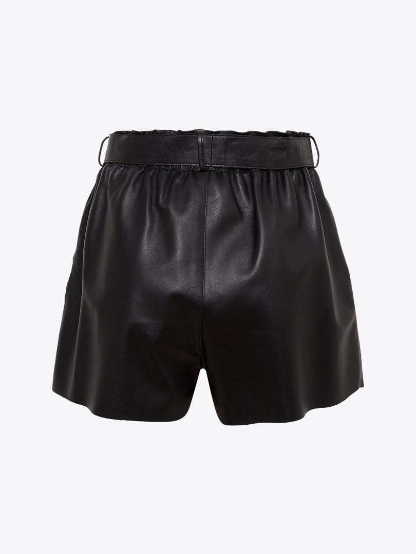 Beli Kuşaklı Deri Şort - Siyah