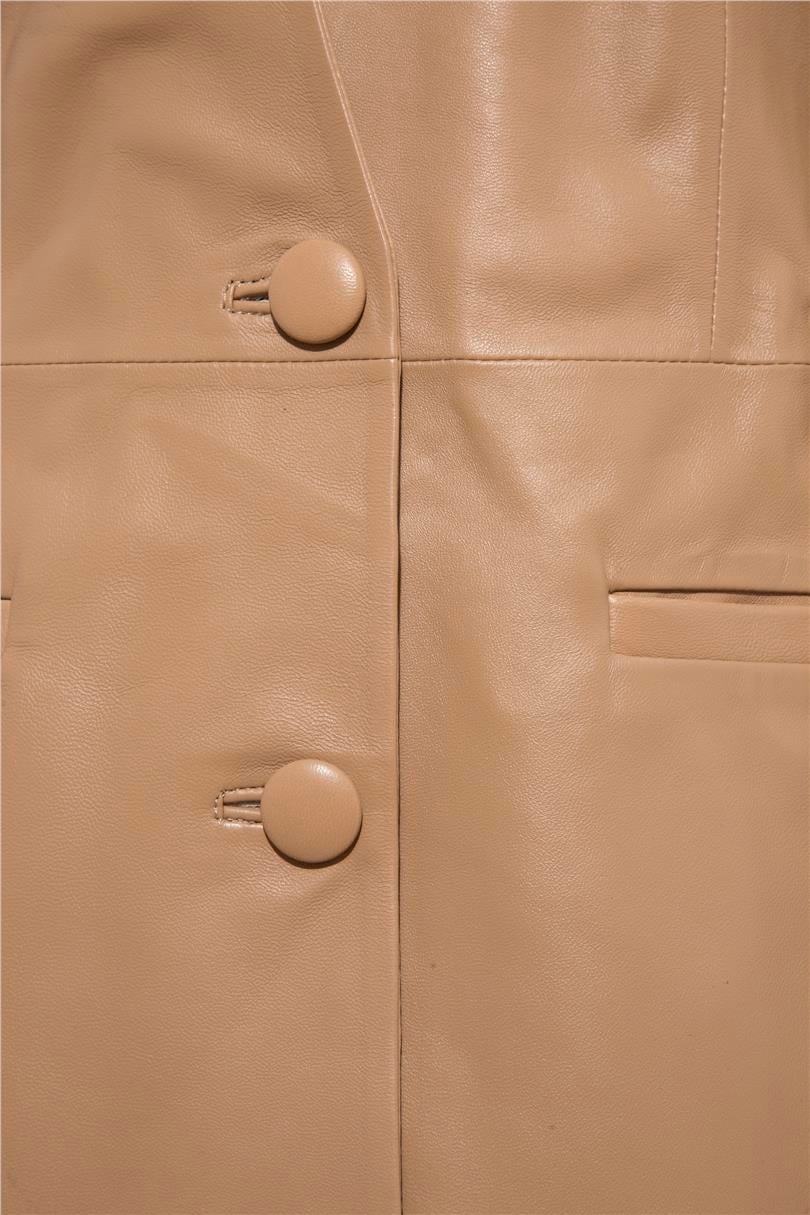 Beli Kuşaklı Düğmeli Ceket - Bal Köpüğü