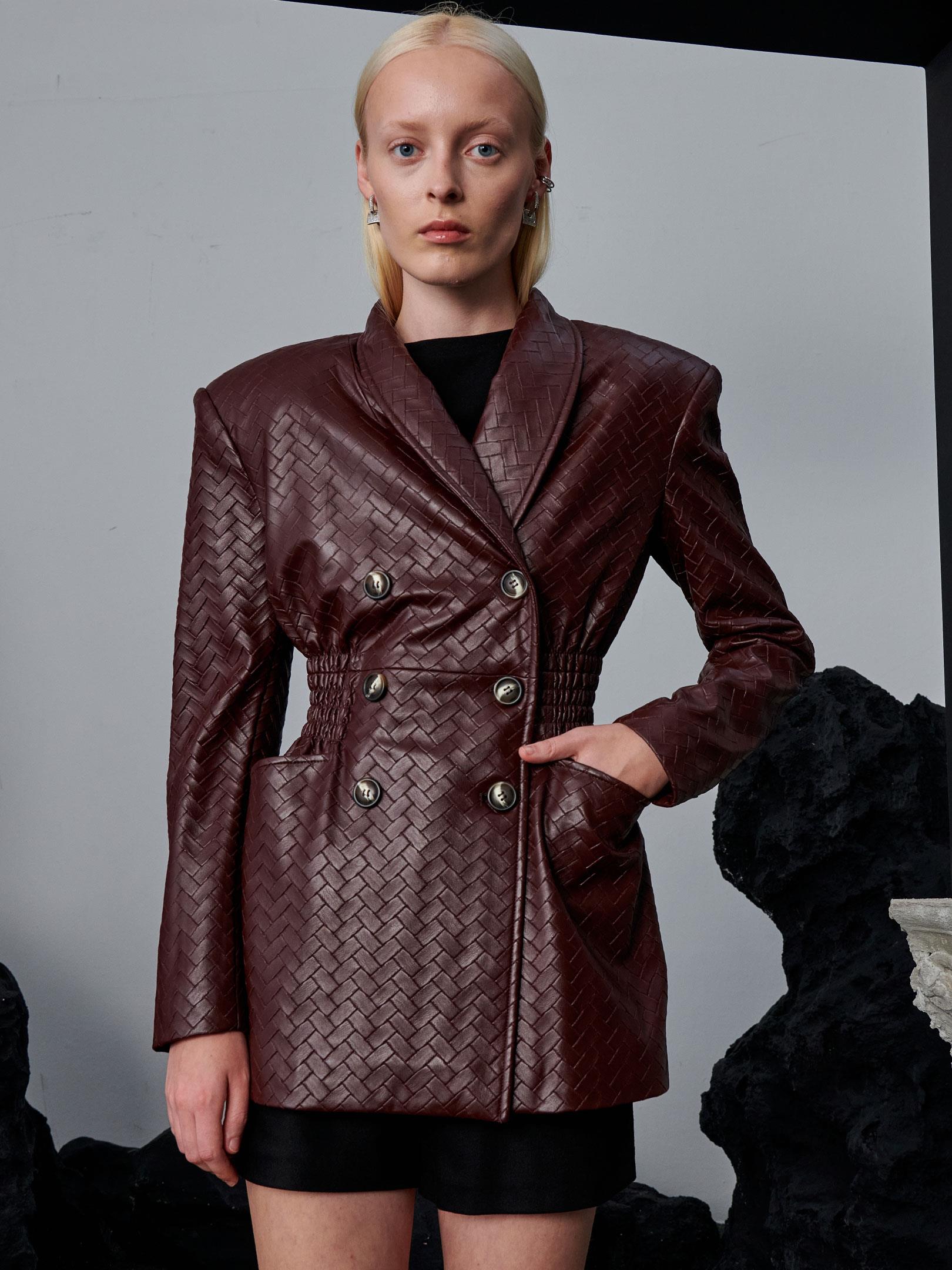 Beli Oturtmalı ve Düğmeli Vegan Örgü Deri Ceket - Bordo Ceket Modelleri