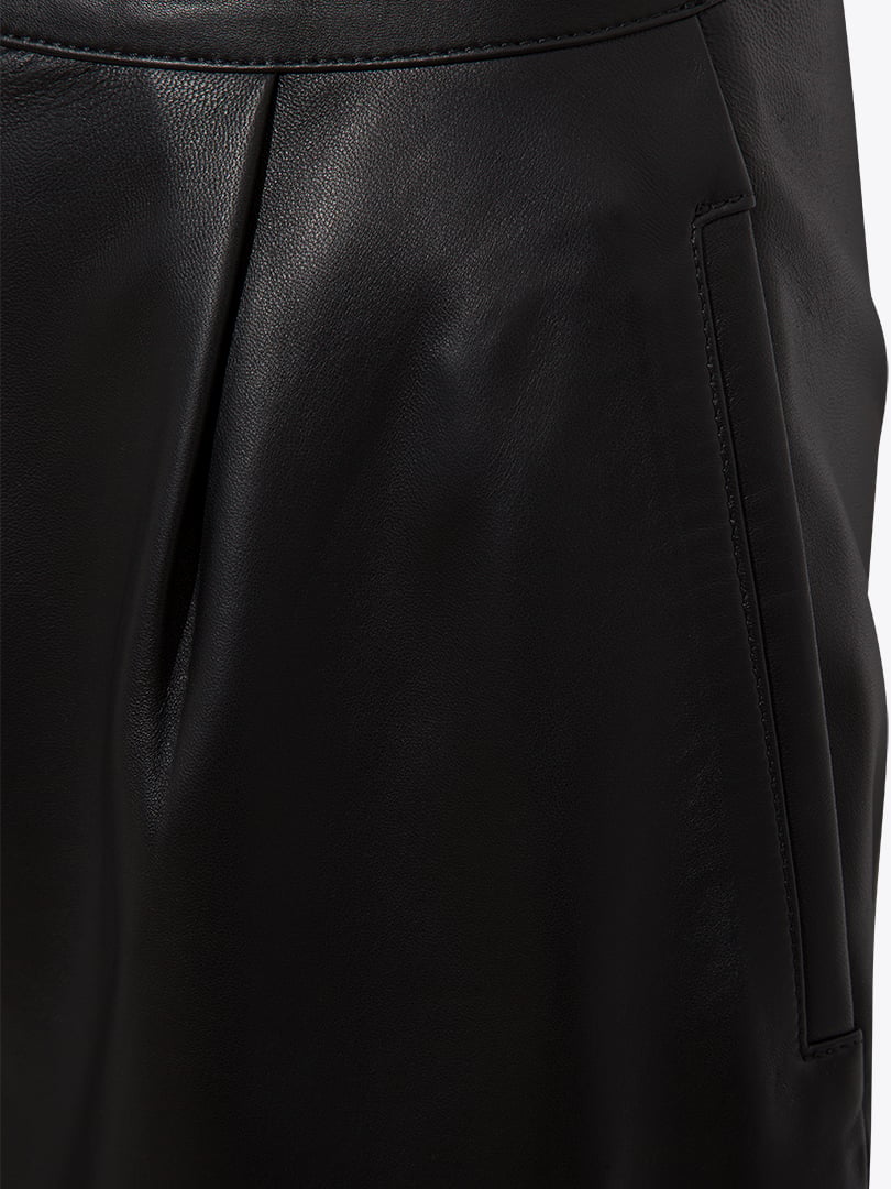 Bol Paça Pileli Deri Pantolon - Siyah