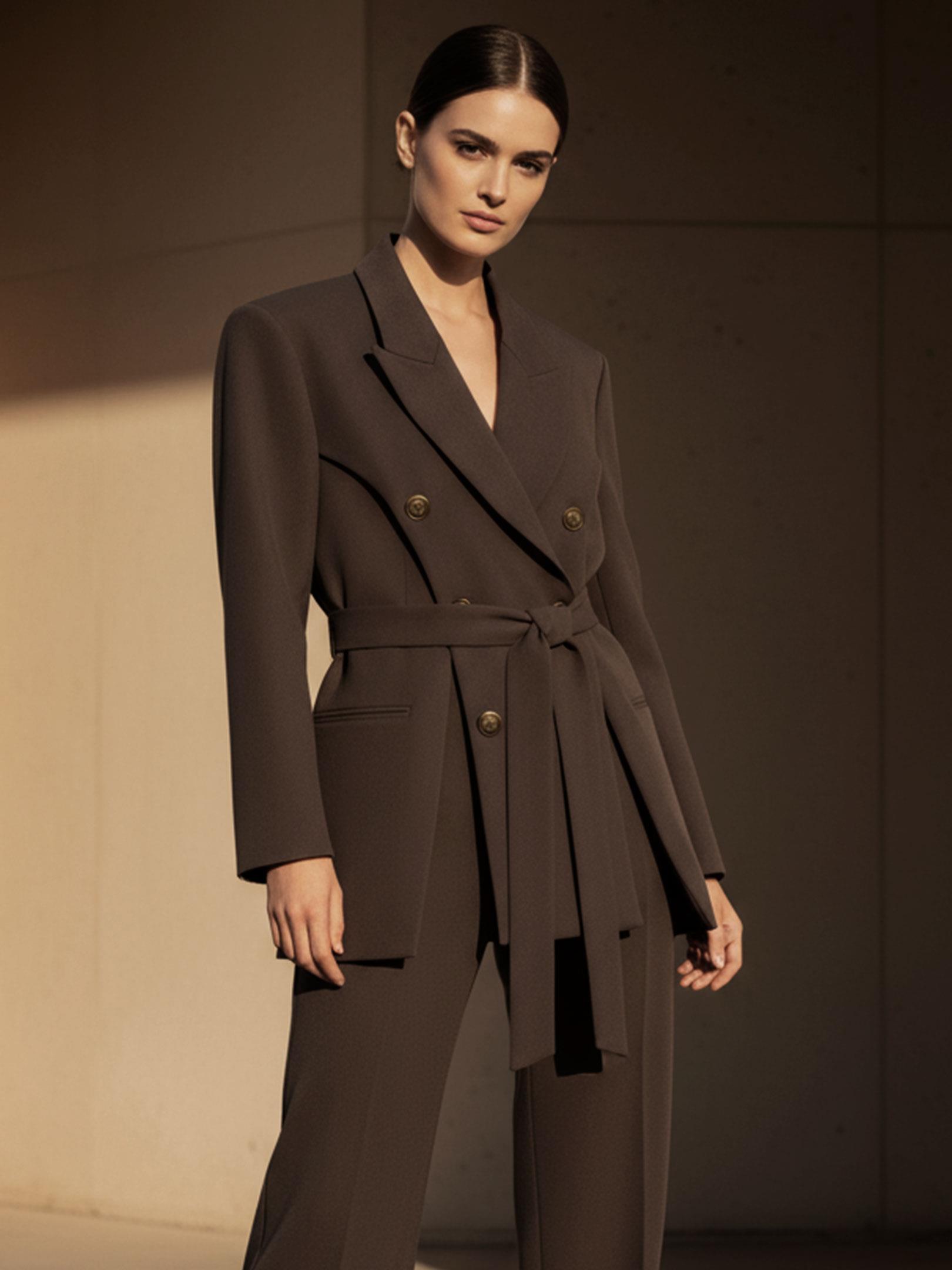 Kadın, Bayan Çift Düğmeli ve Önü Yırtmaç Detaylı Blazer Ceket - Kahve Ceket Modelleri