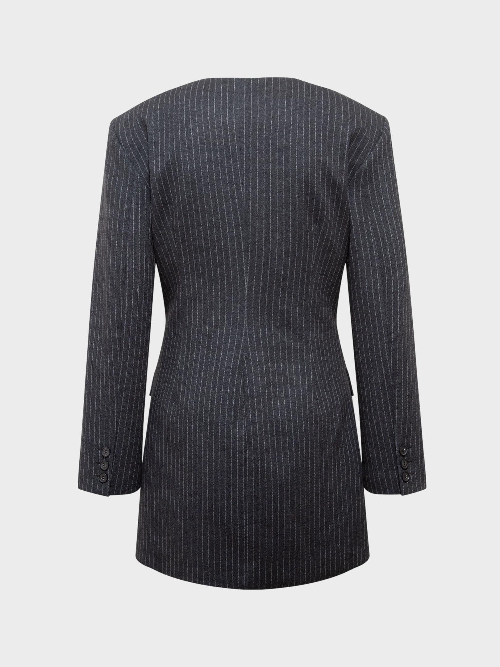 Kadın, Bayan Düğme Detaylı ve Dik Omuzlu Ceket Elbise - Gri Çizgili Elbise Modelleri