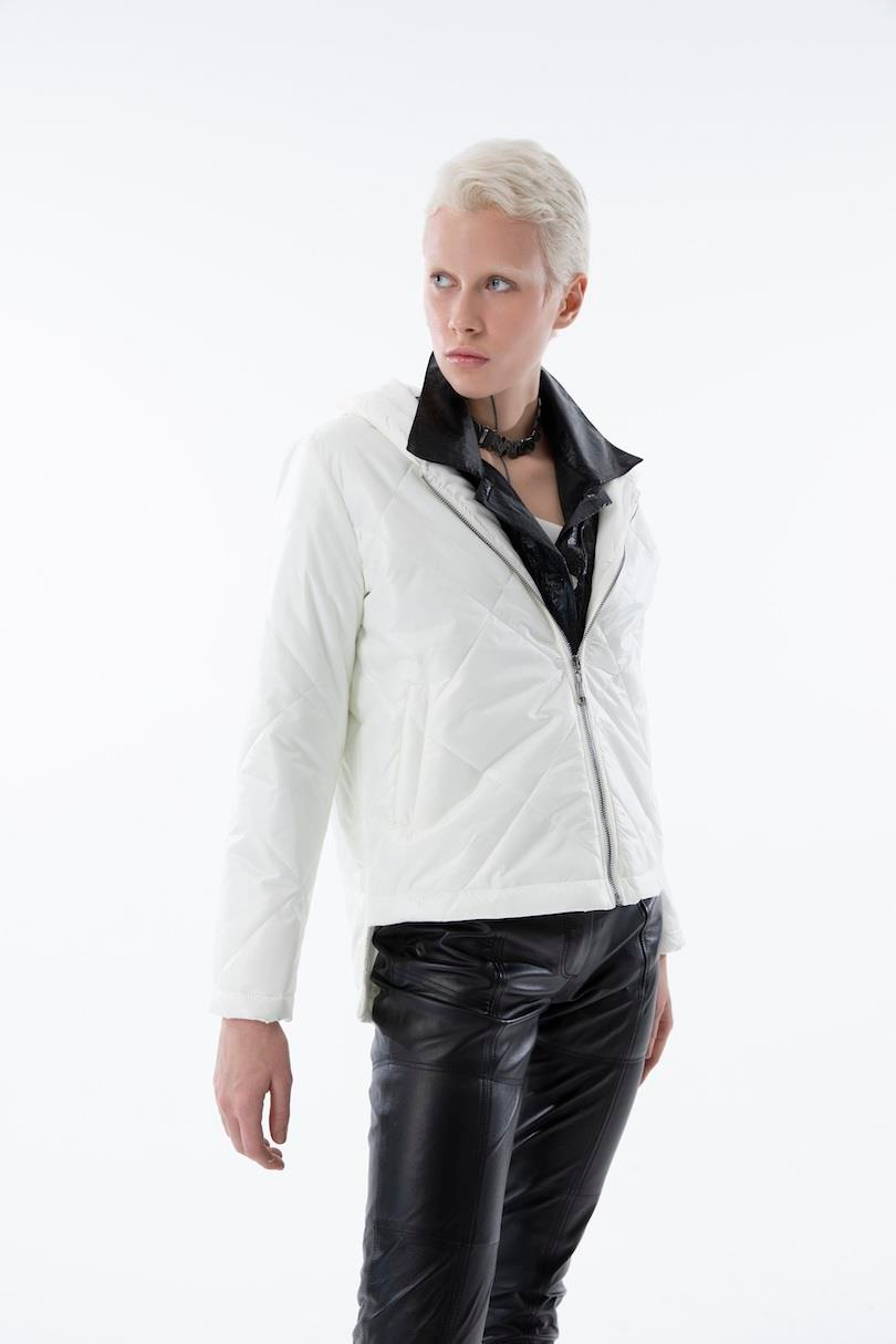 Kapüşonlu Kapitone Mont - Beyaz