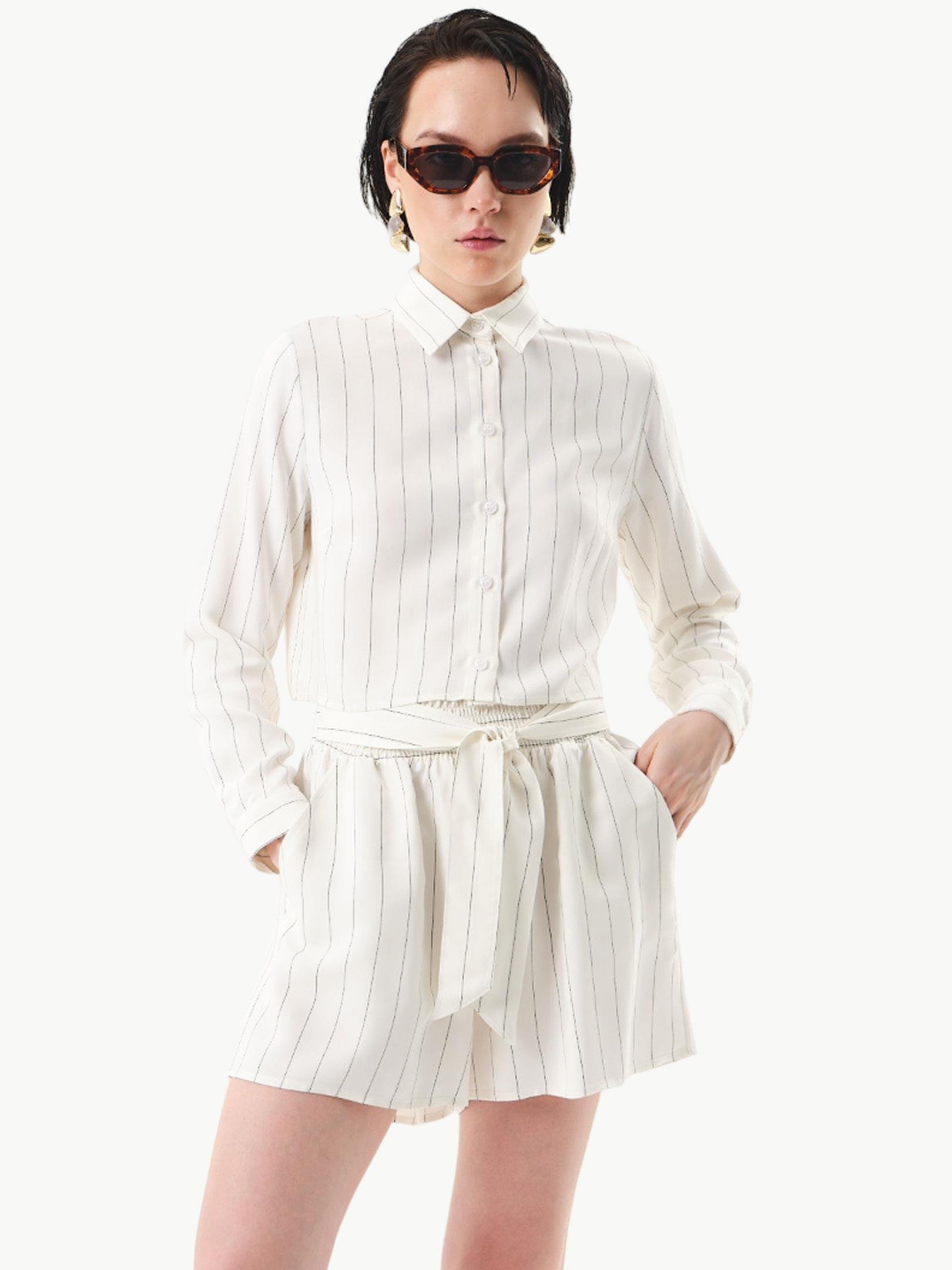 Kısa ve Dökümlü Viskon Gömlek - Çizgili Gömlek Modelleri