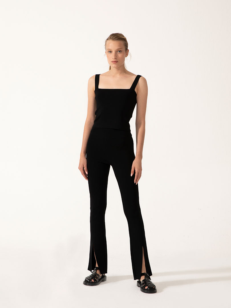 Önden Yırtmaçlı  İspanyol Paça Maksi Triko Pantolon - Siyah